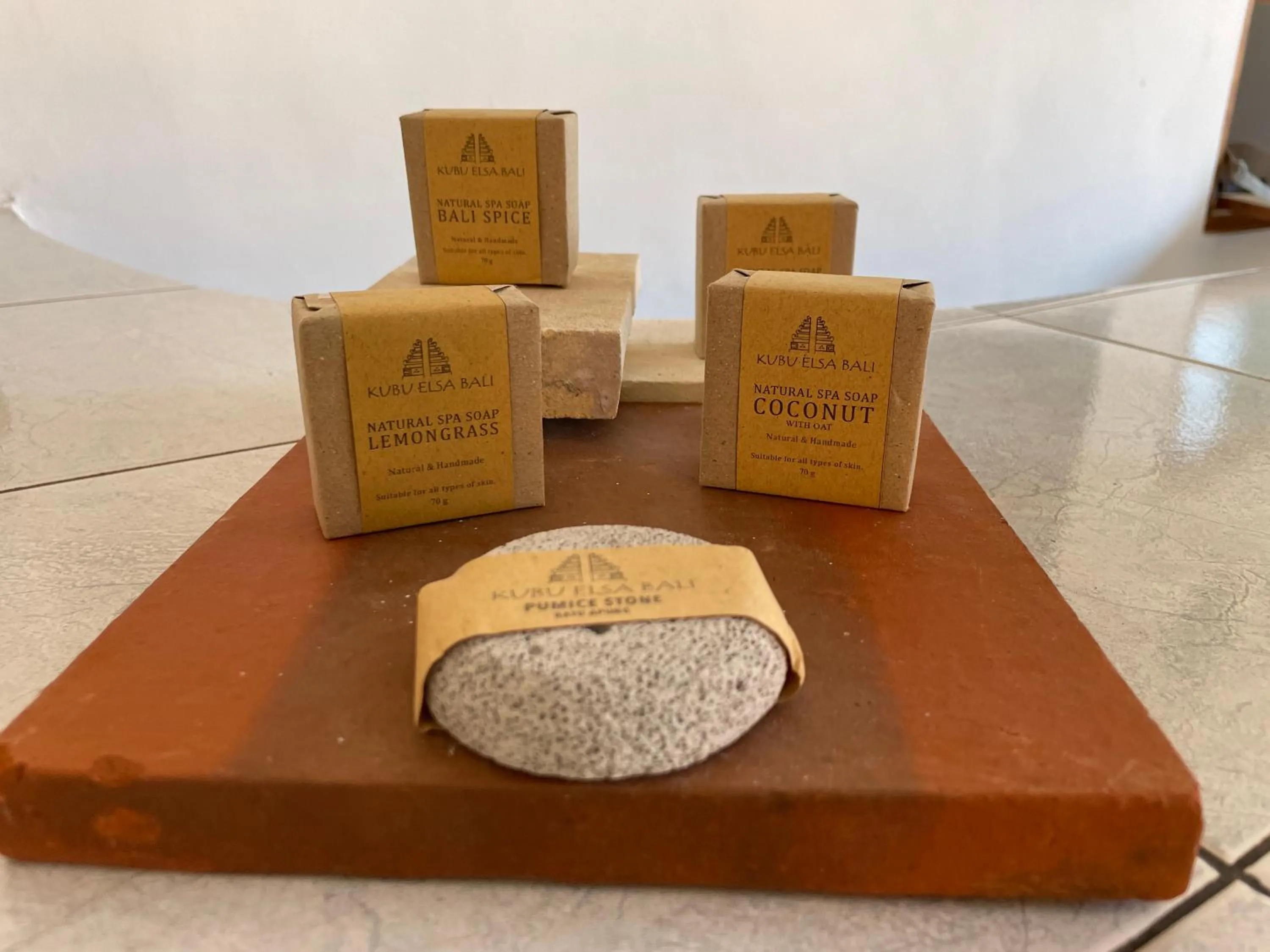 Lobby or reception in Kubu Elsa Bali