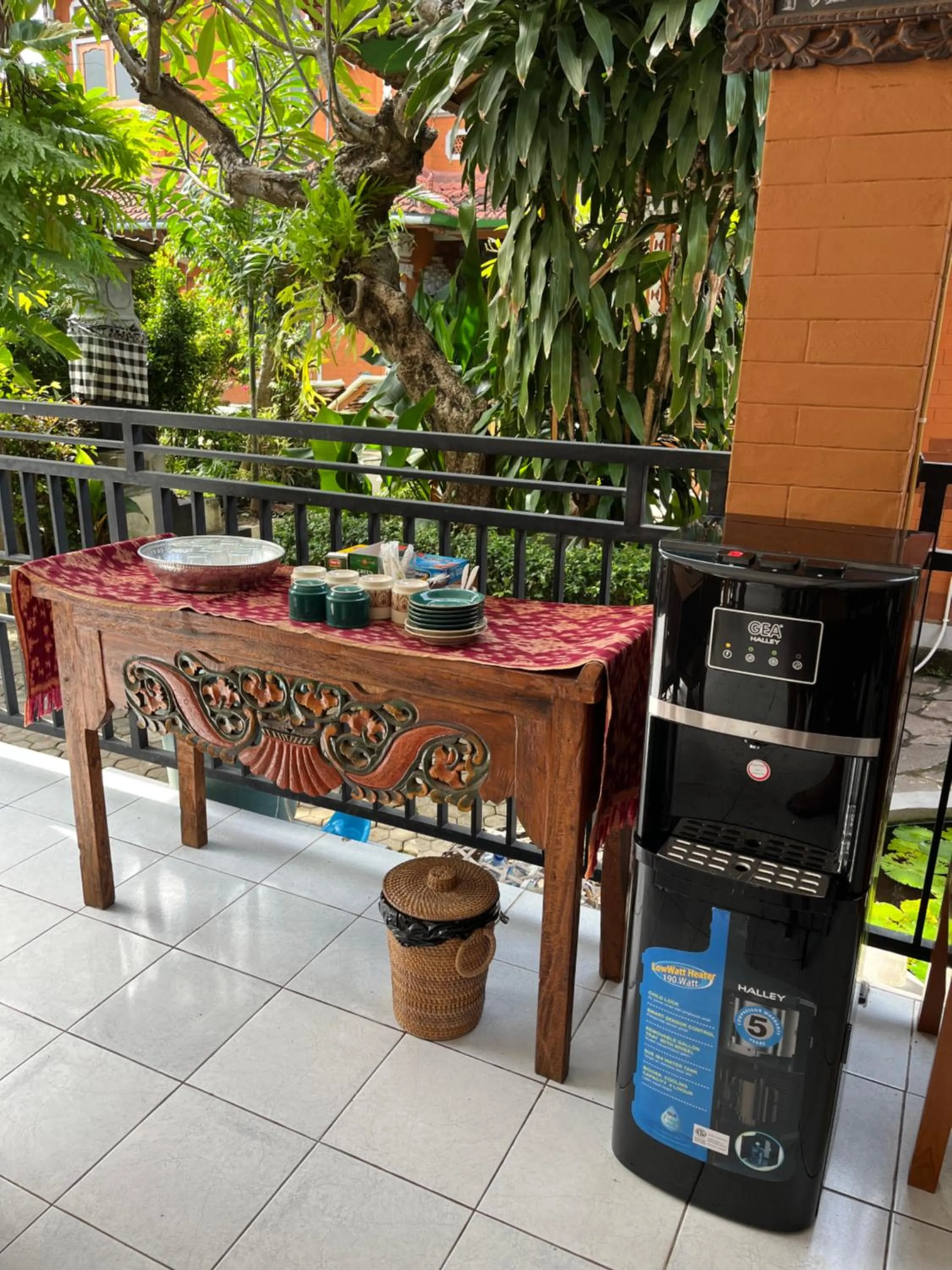 Coffee/tea facilities in Kubu Elsa Bali