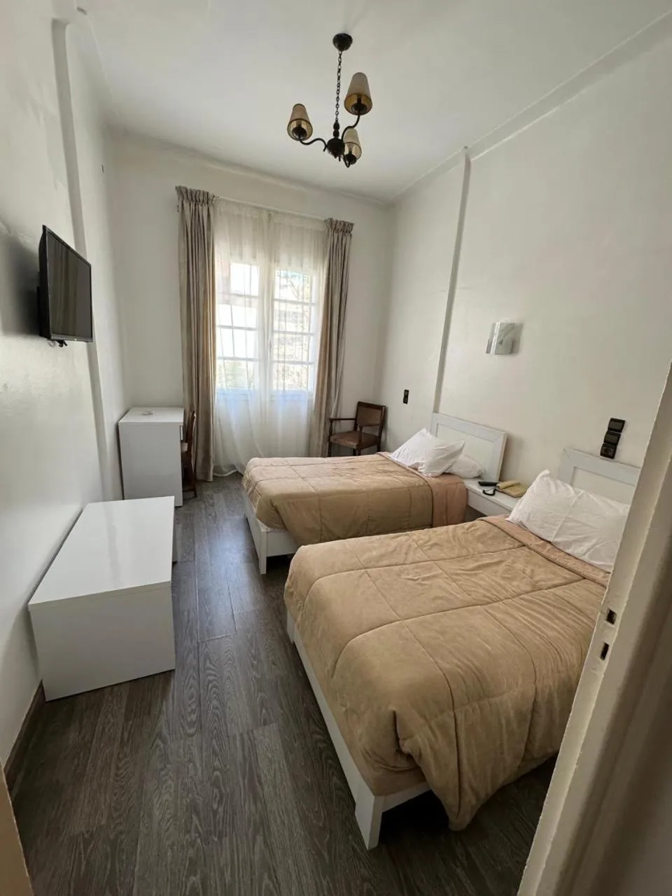 Double Room with Private Bathroom - single occupancy in Hôtel Mauritania