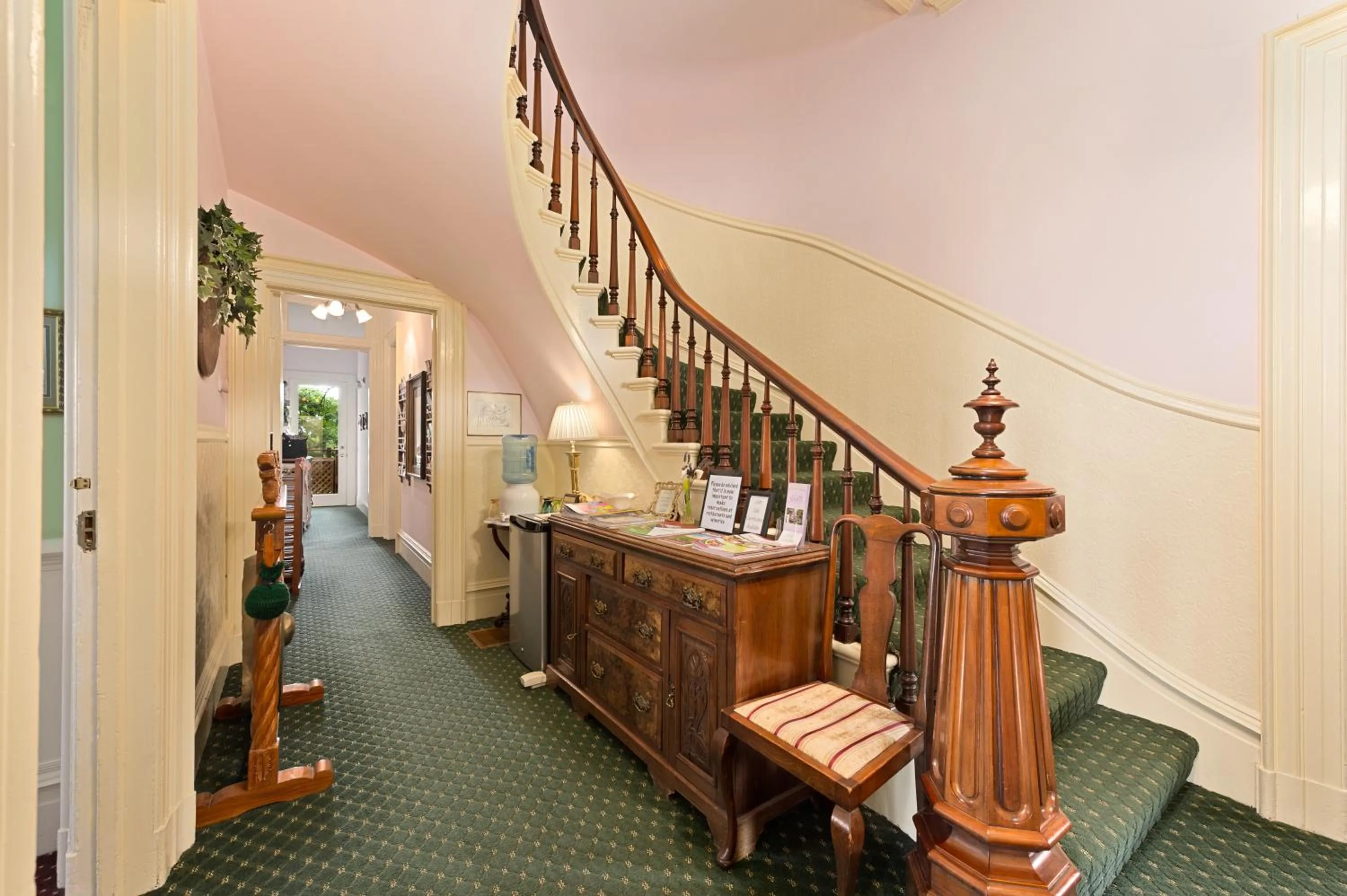 Property building in The Gables Wine Country Inn