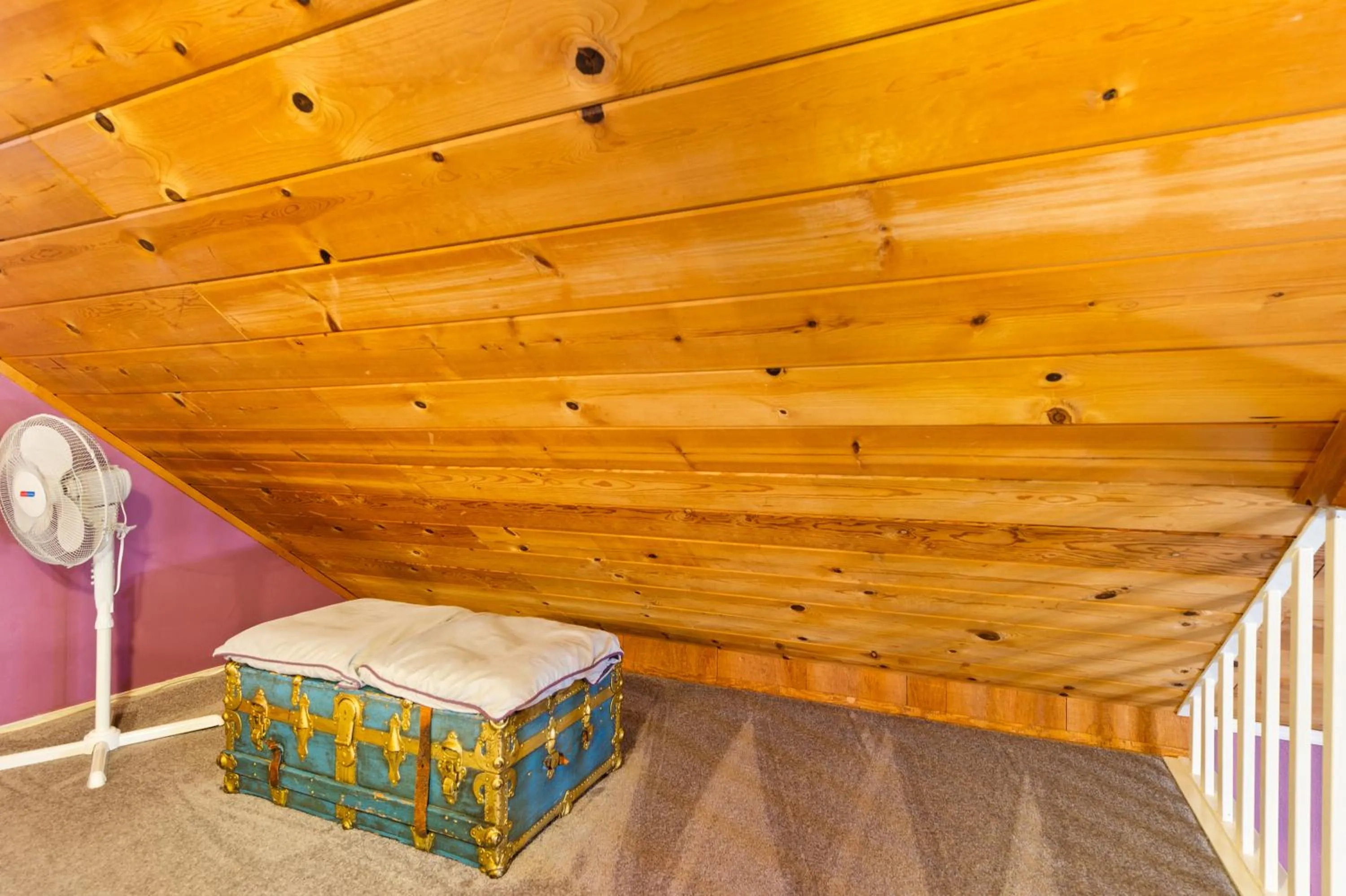 Bedroom in The Gables Wine Country Inn