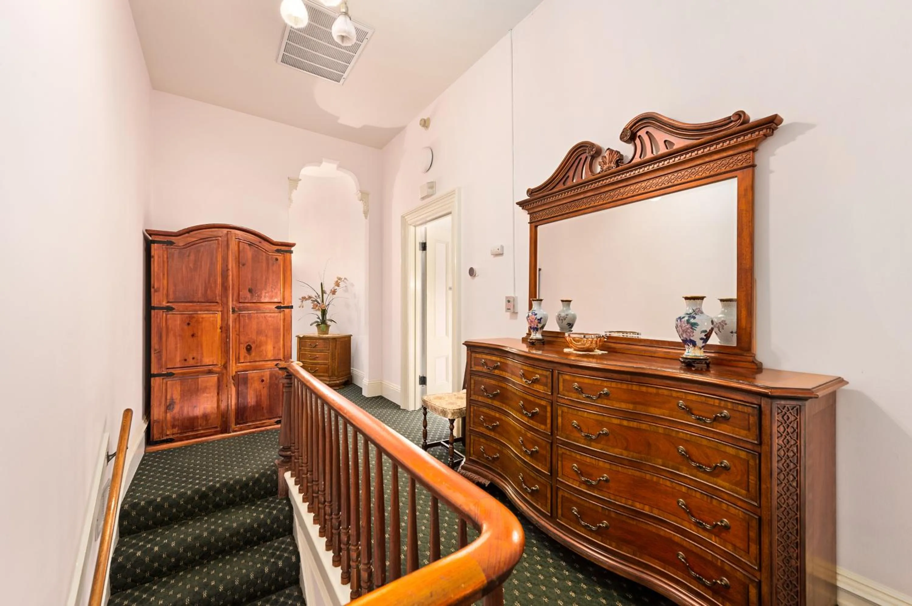 Property building in The Gables Wine Country Inn