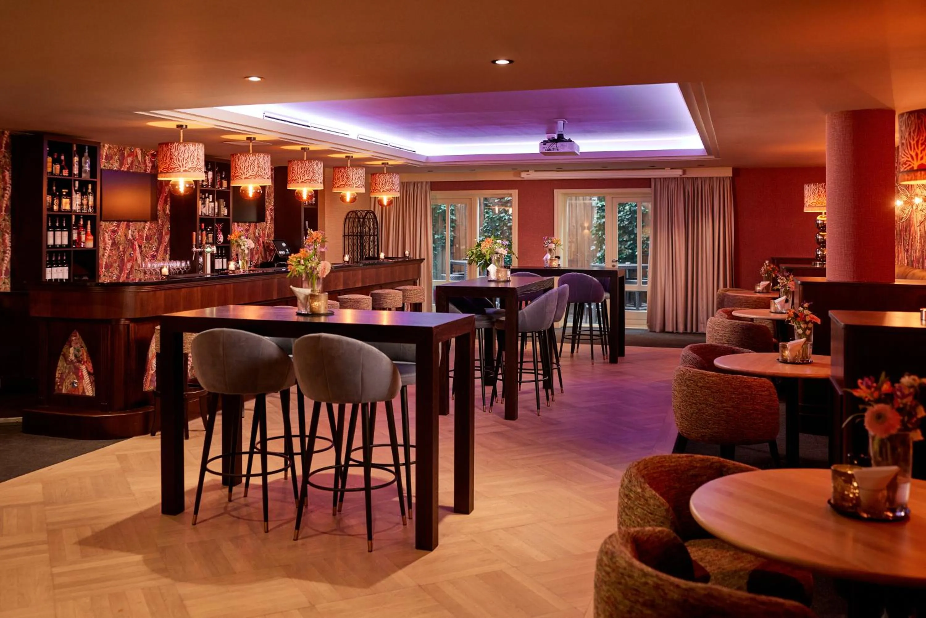 Lounge or bar in Van der Valk Palace Hotel Noordwijk