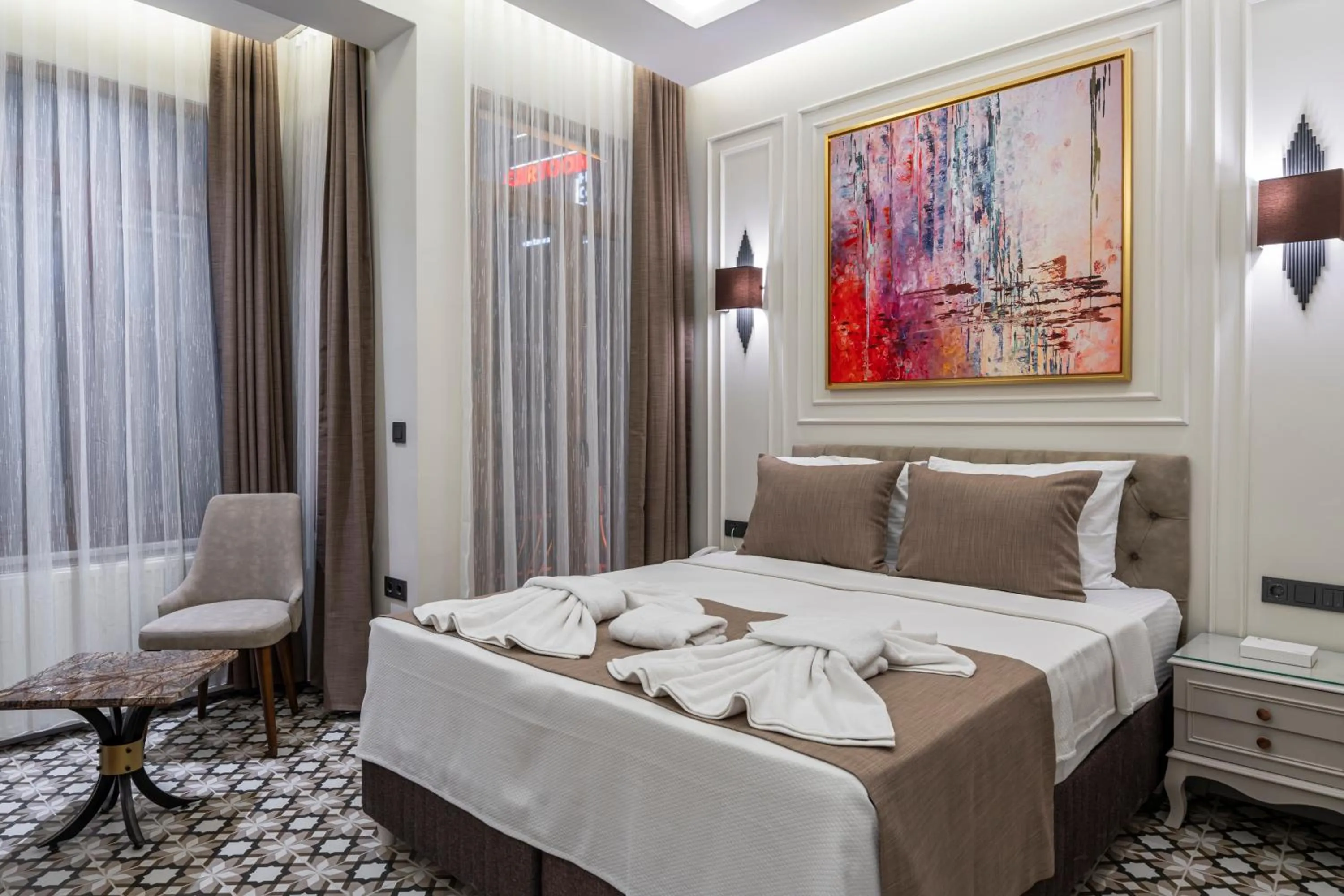 Bed in Pera Luna Premium Hotel