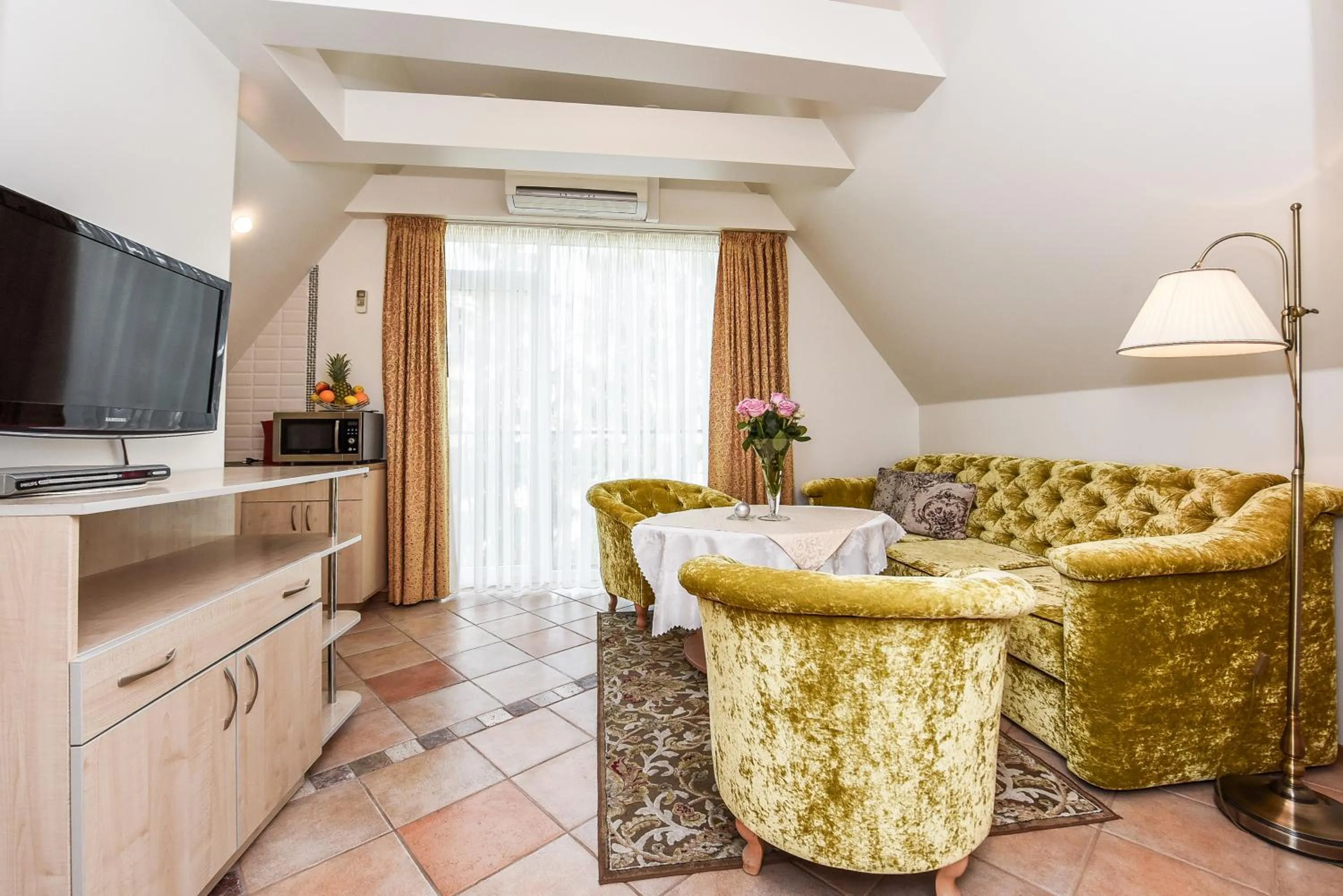 Photo of the whole room in Saulės Krantas