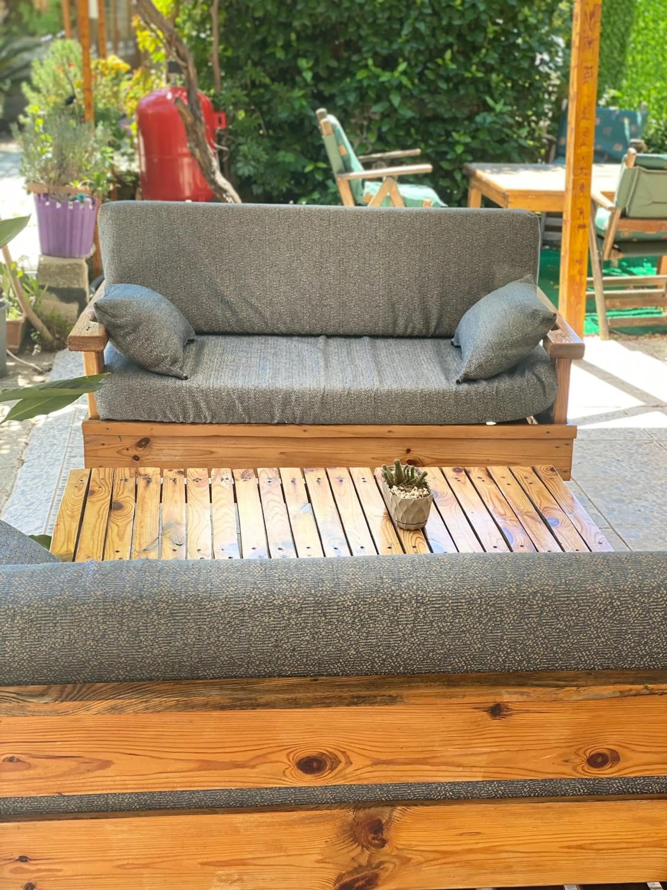 Garden in Rosemary Pansiyon