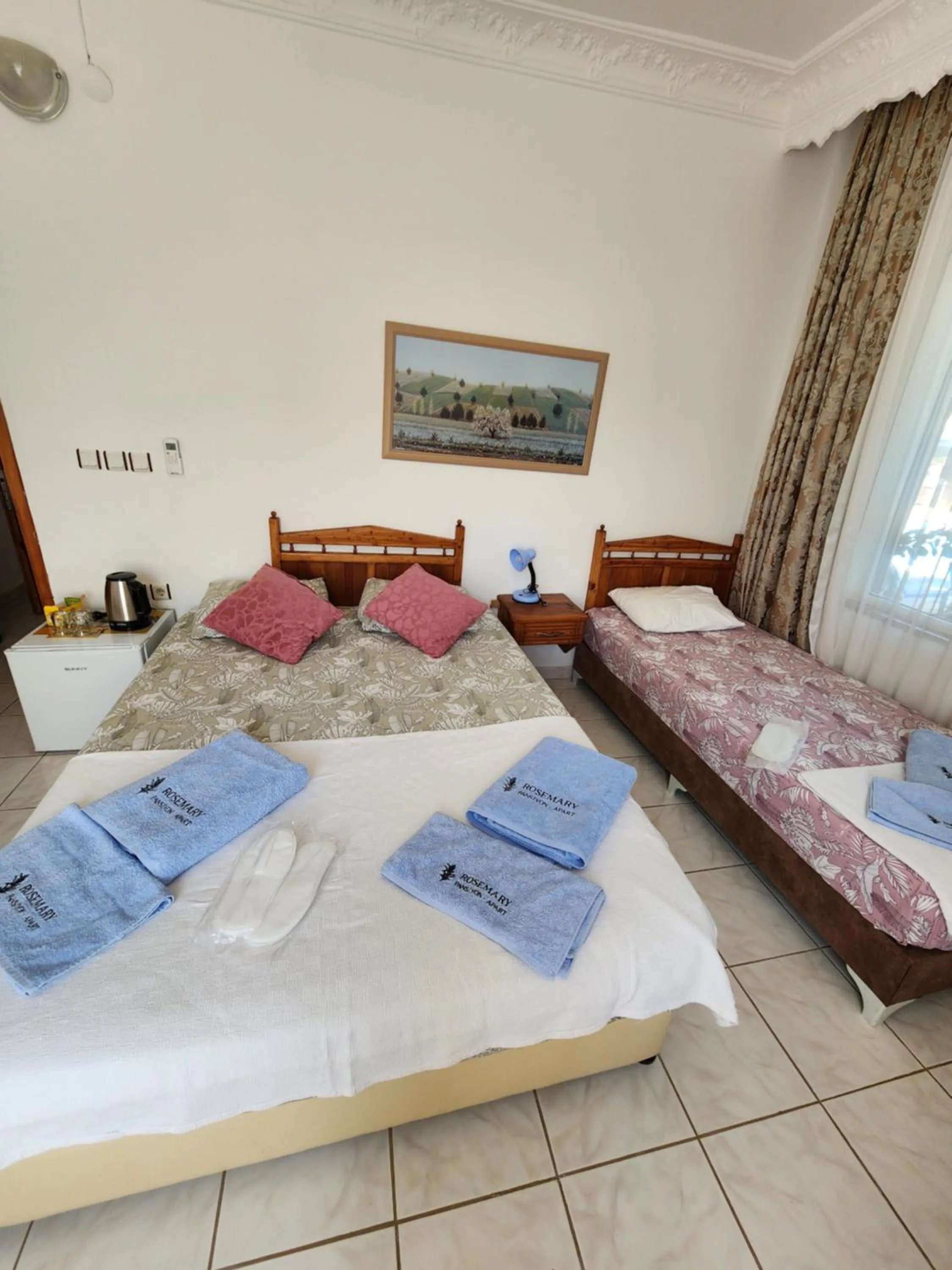 Bed in Rosemary Pansiyon