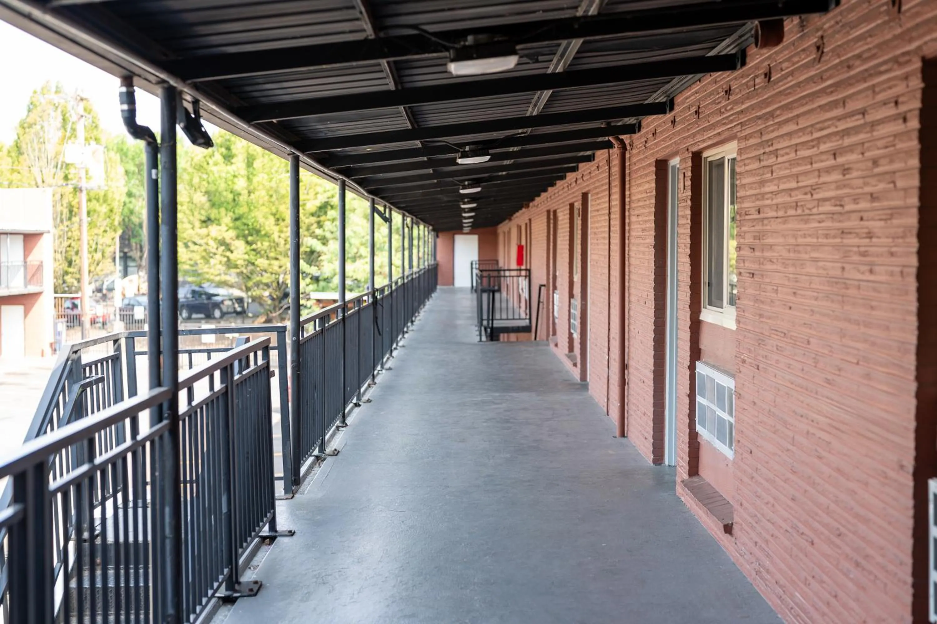 Balcony/Terrace in Banfield Studios By OYO Portland OR