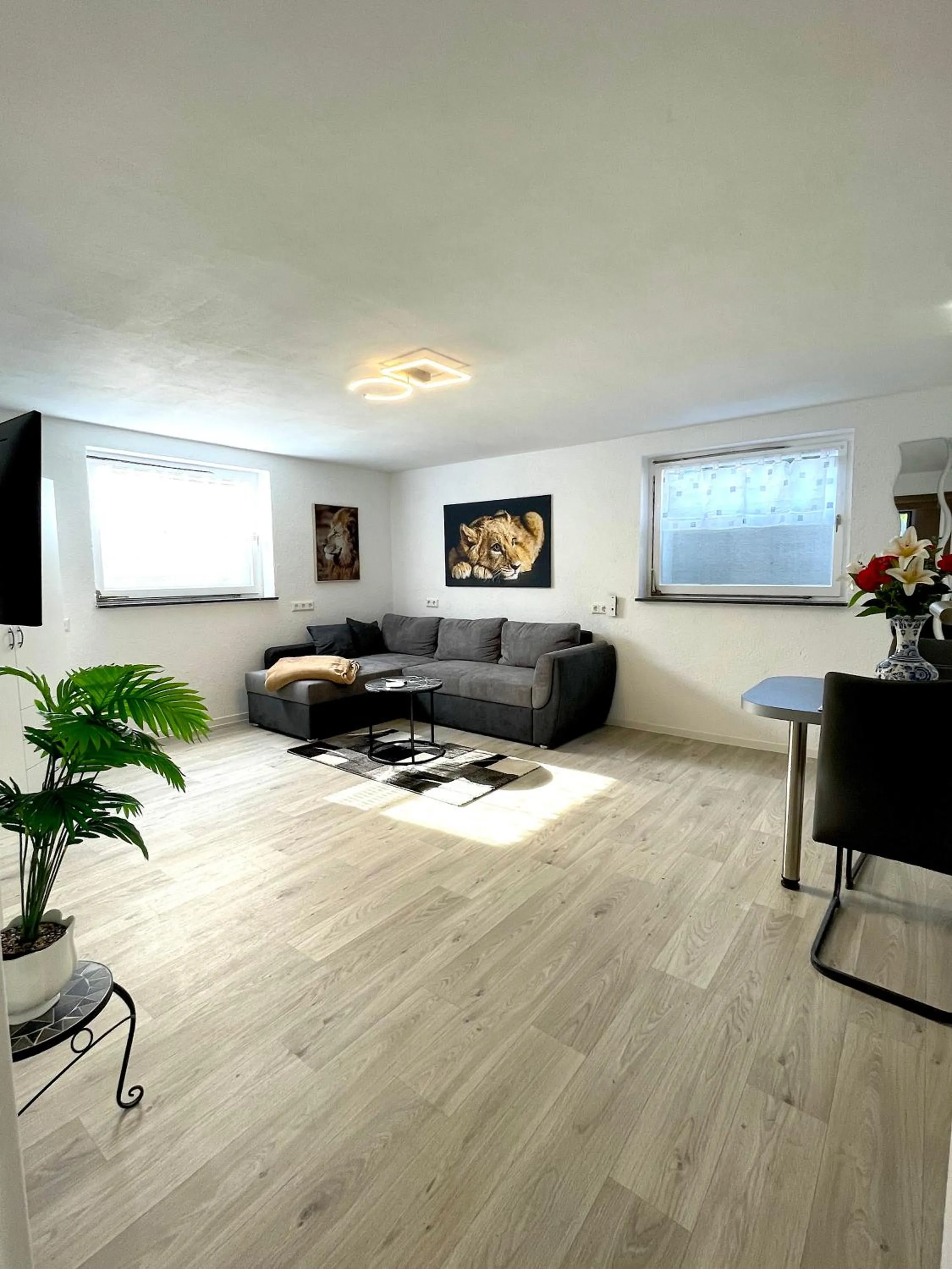 RobinsHomes-Weddel
