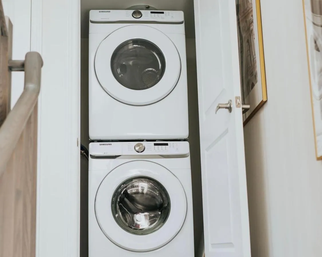 laundry in Modern and Bright Luxury Home Centrally Located in Toronto’s GTA