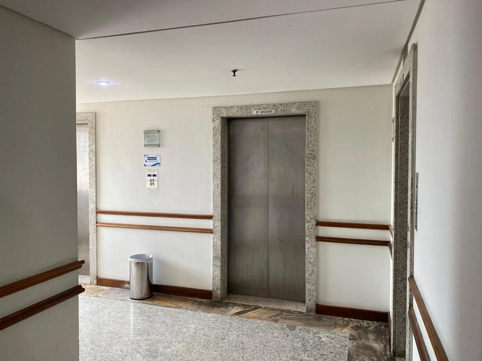 elevator in Flat Beira Mar Piedade