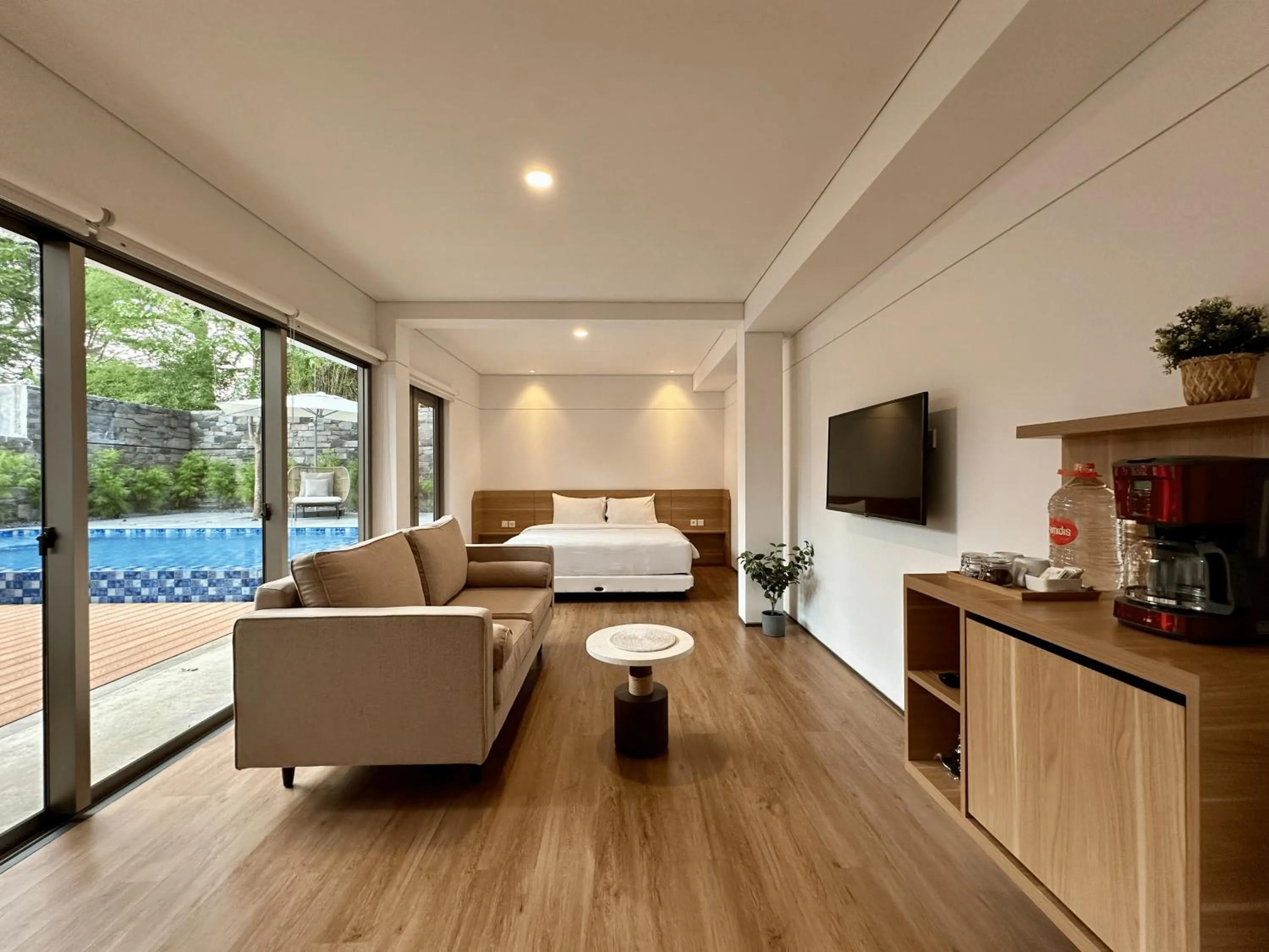 Bed in Bungalow Homes