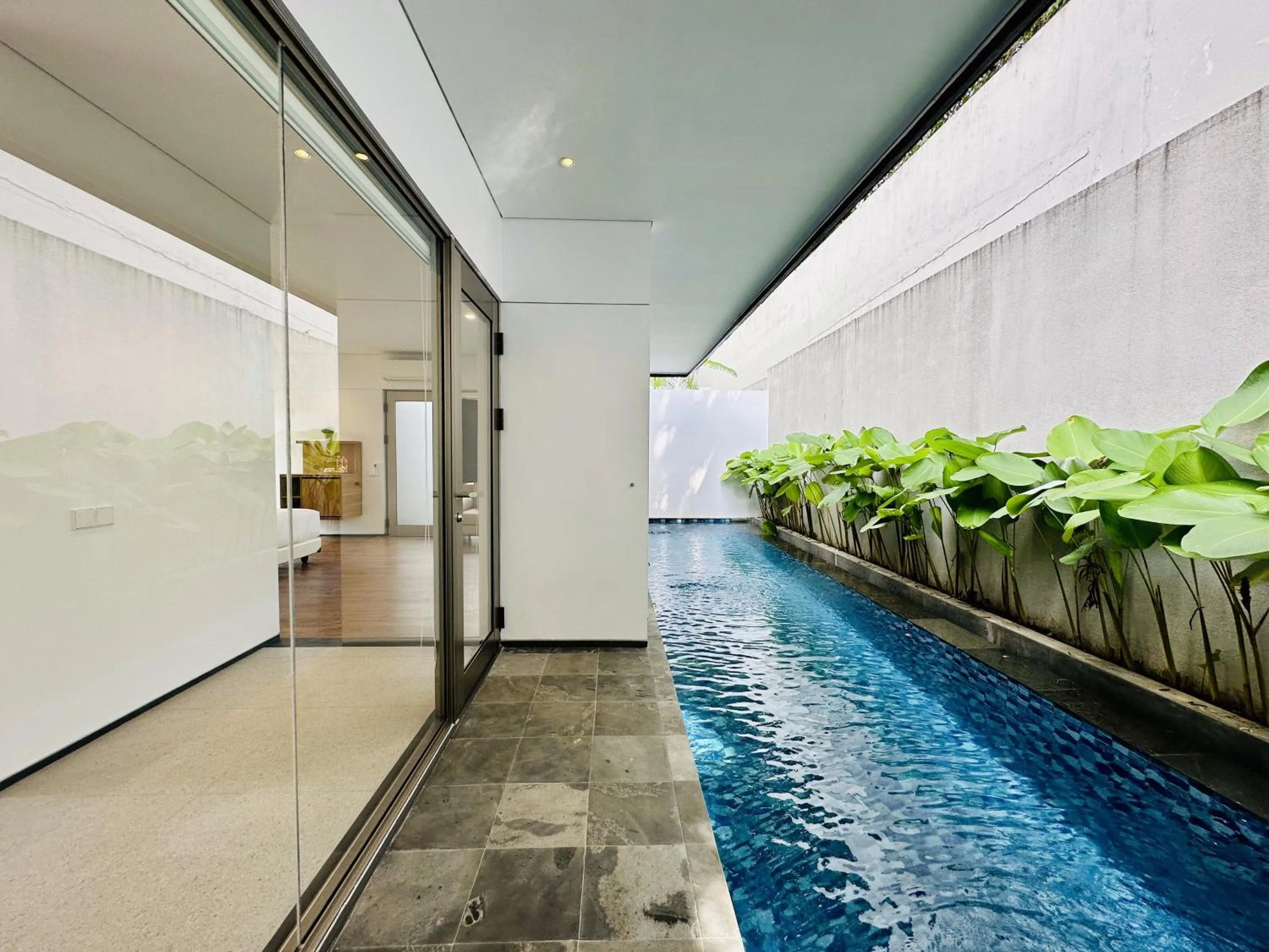 Swimming pool in Bungalow Homes