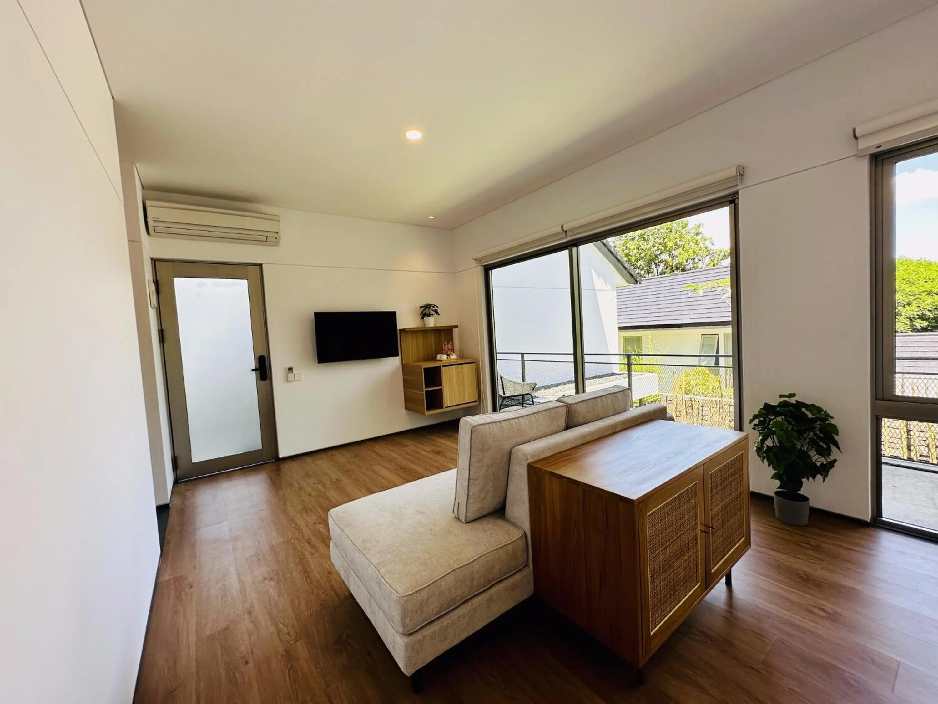 TV and multimedia in Bungalow Homes