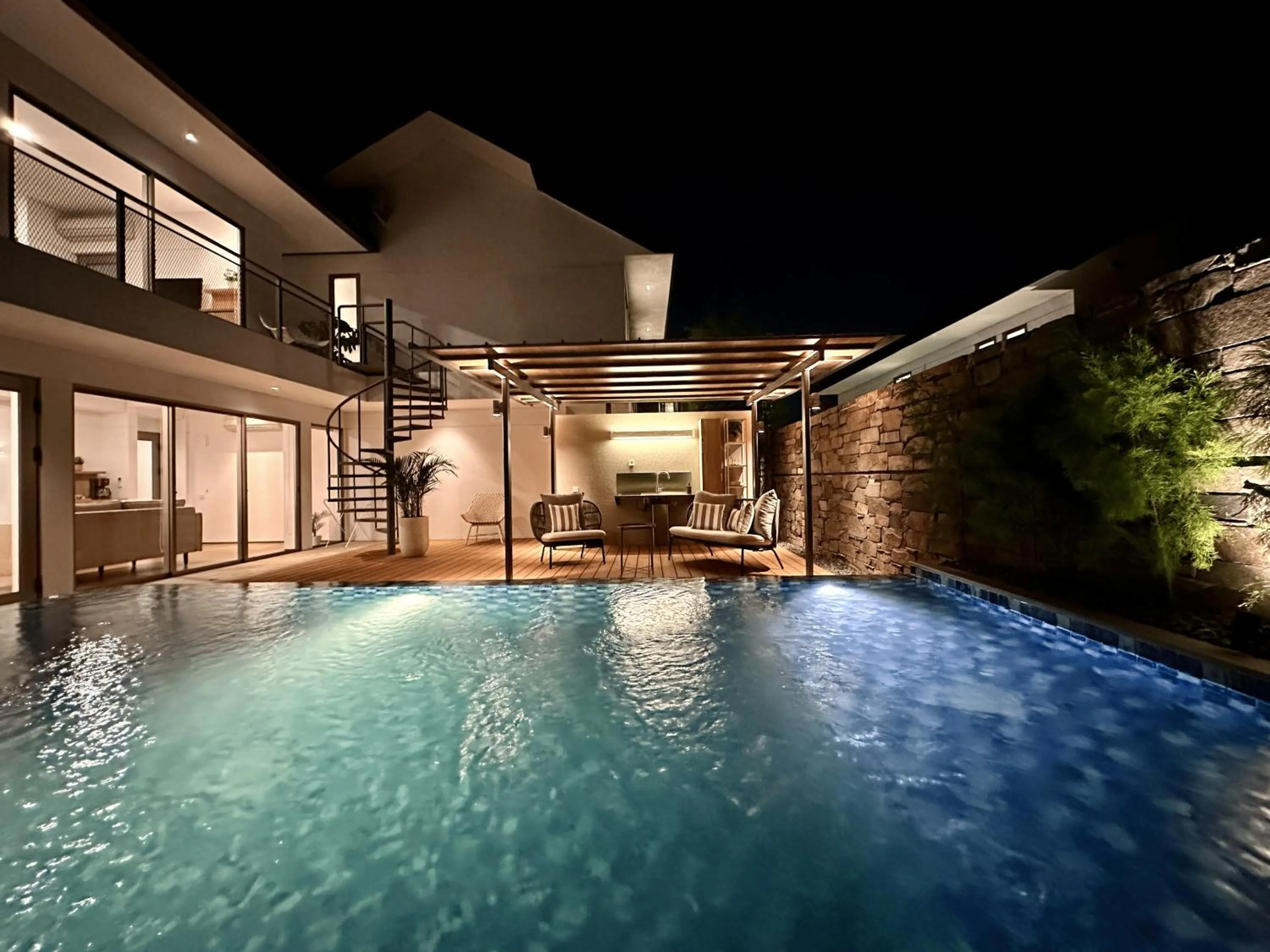 Night in Bungalow Homes