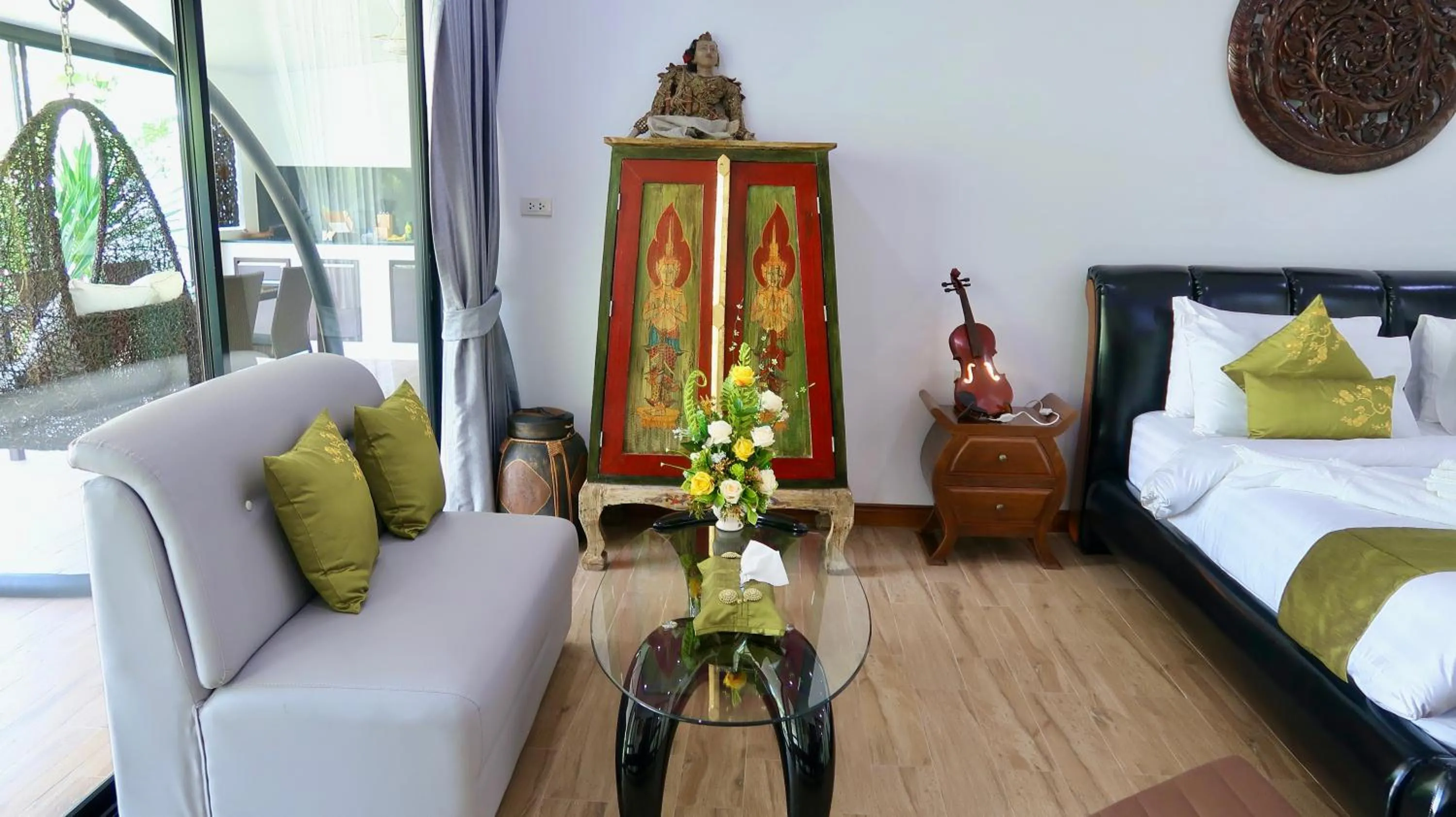 Living room, Bed in Jasmine Village