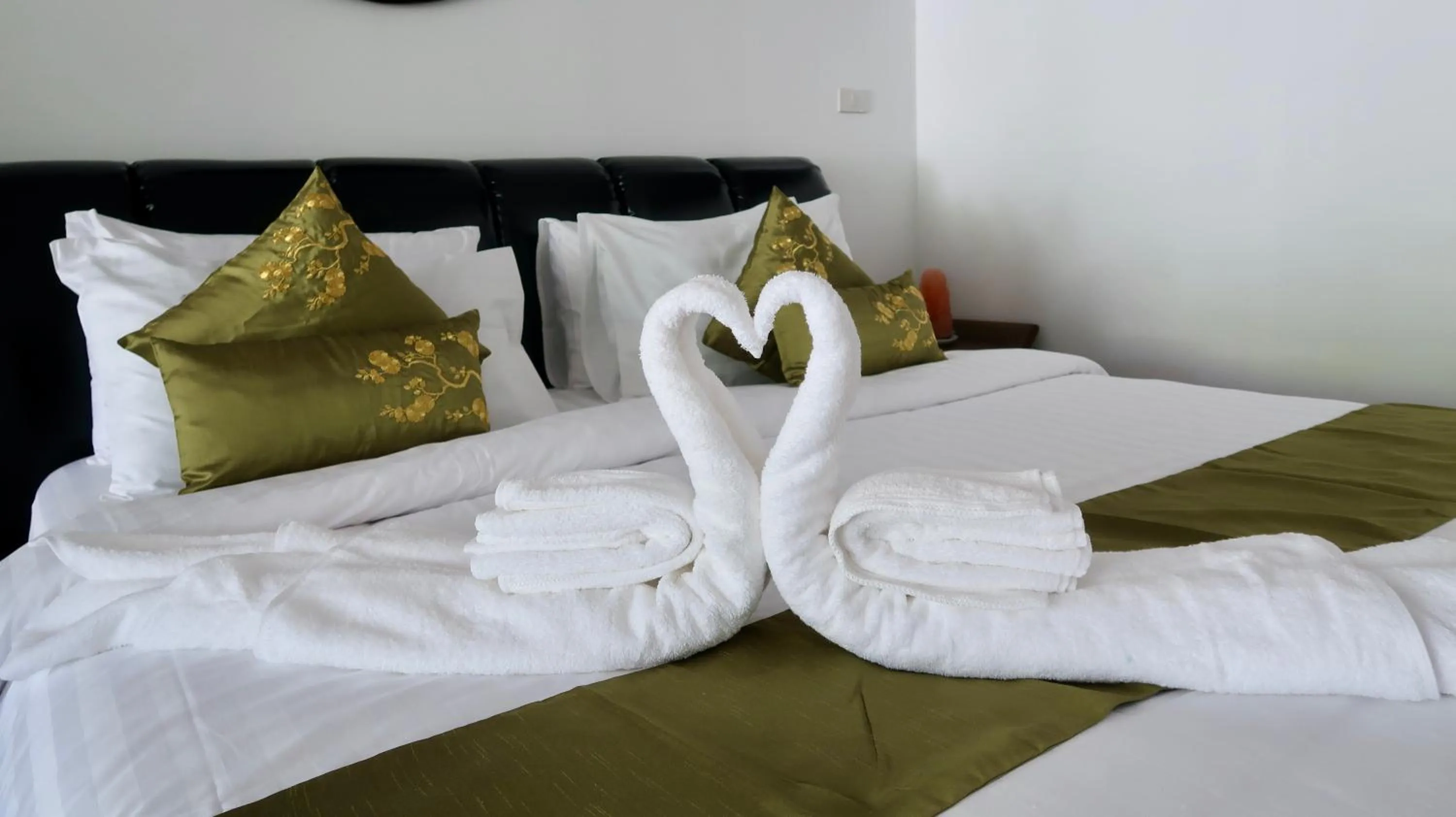 Bed in Jasmine Village