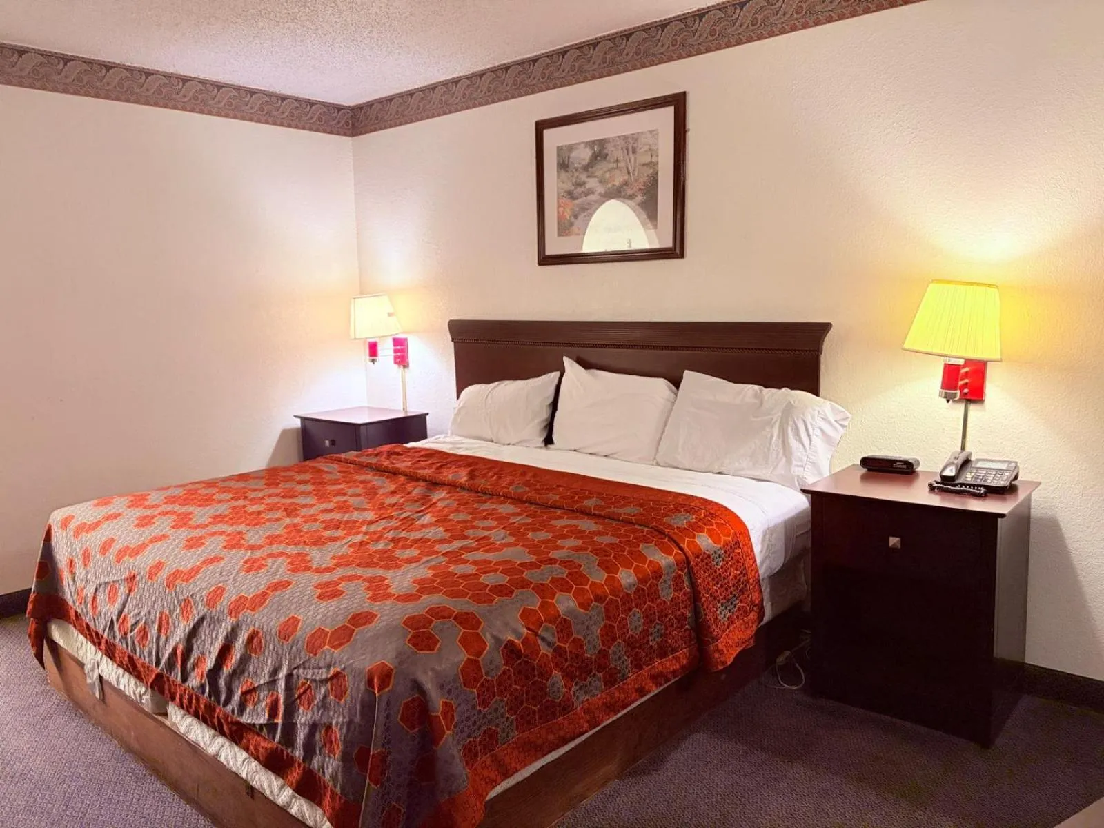 Bedroom, Bed in Executive Inn & Suites Lufkin US 59