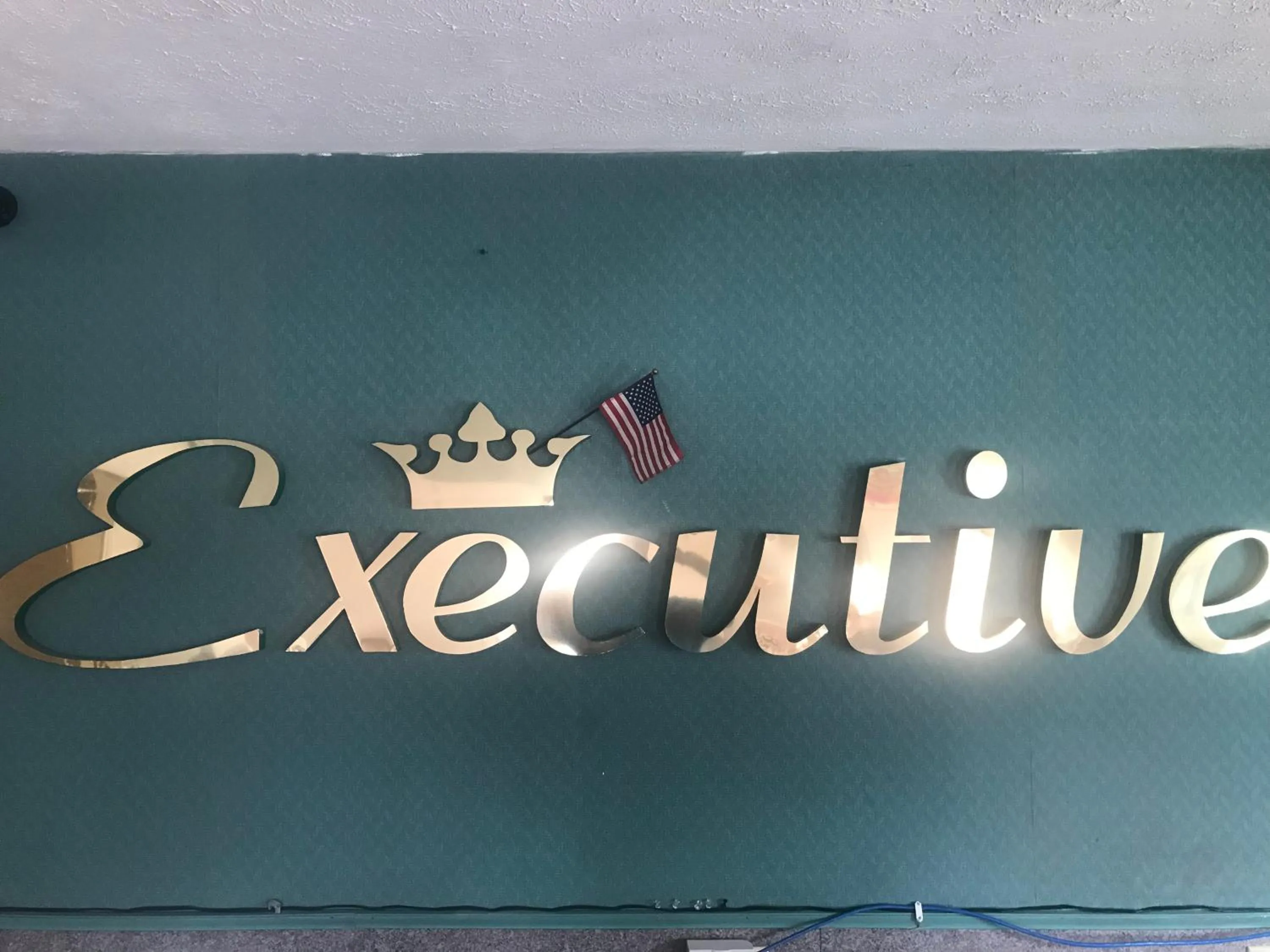 executive inn & suites