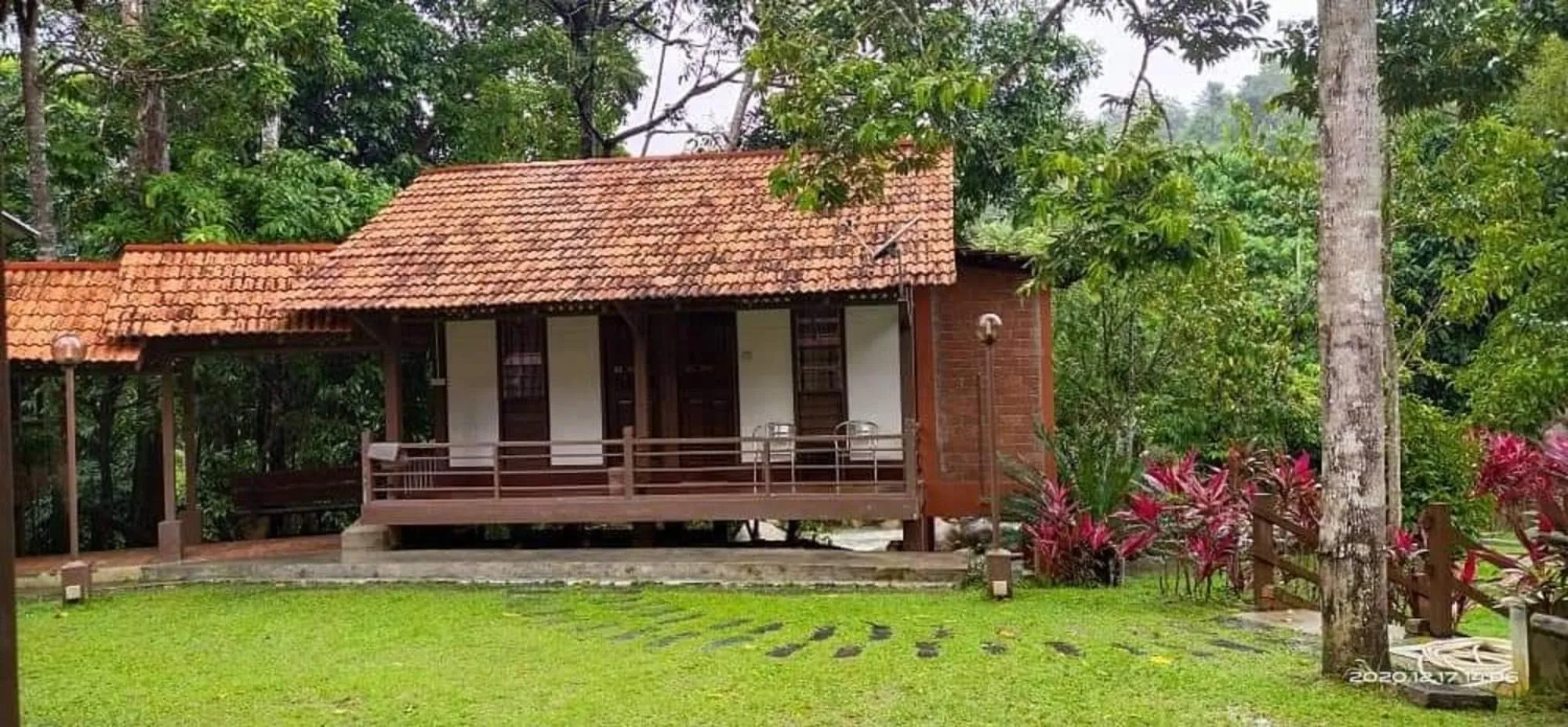 D'Impiana Riverview Chalet # Lenggong