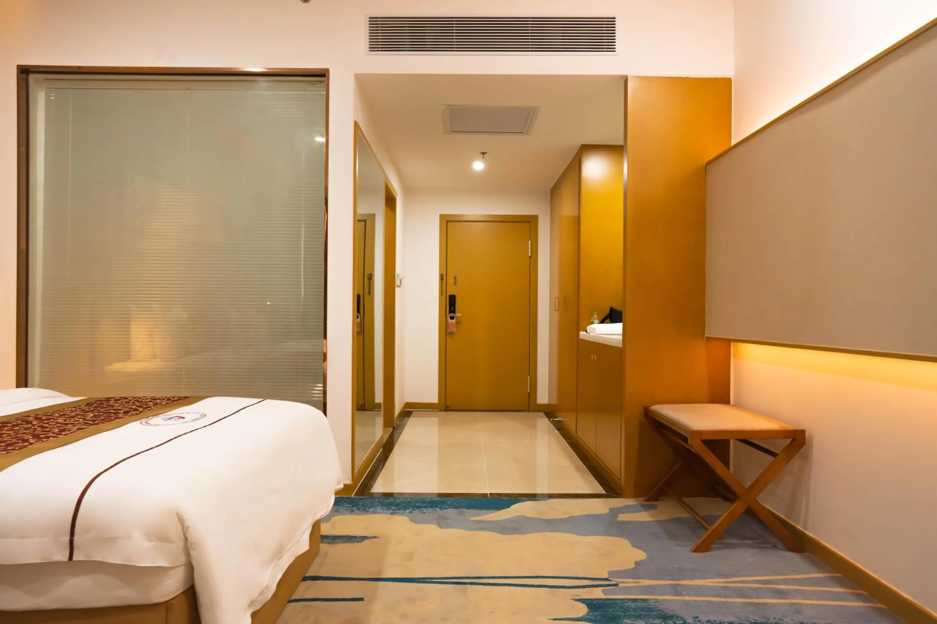 Photo of the whole room, Bed in ST Vegas Hotel