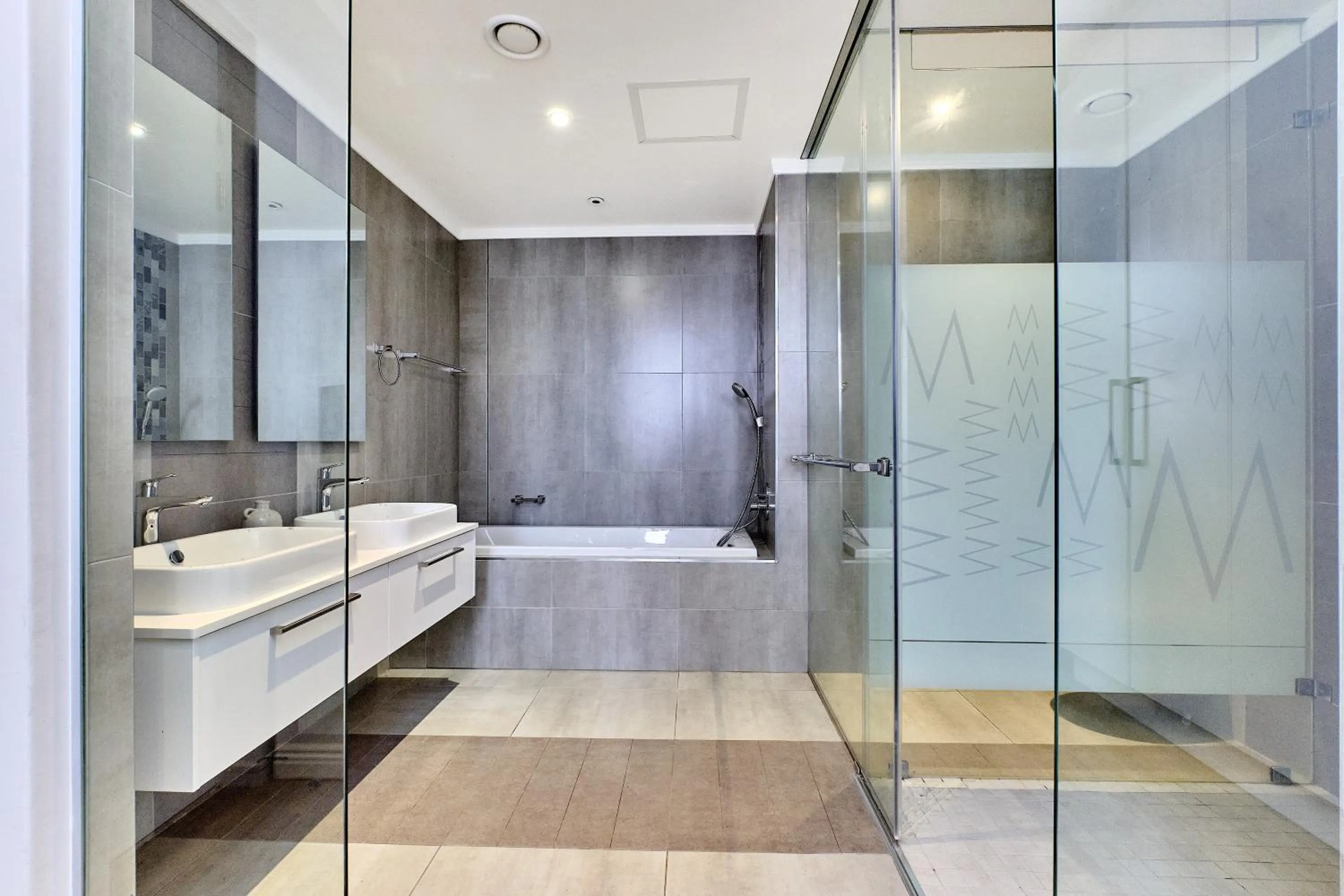 Masingita Towers Hotel and SPA