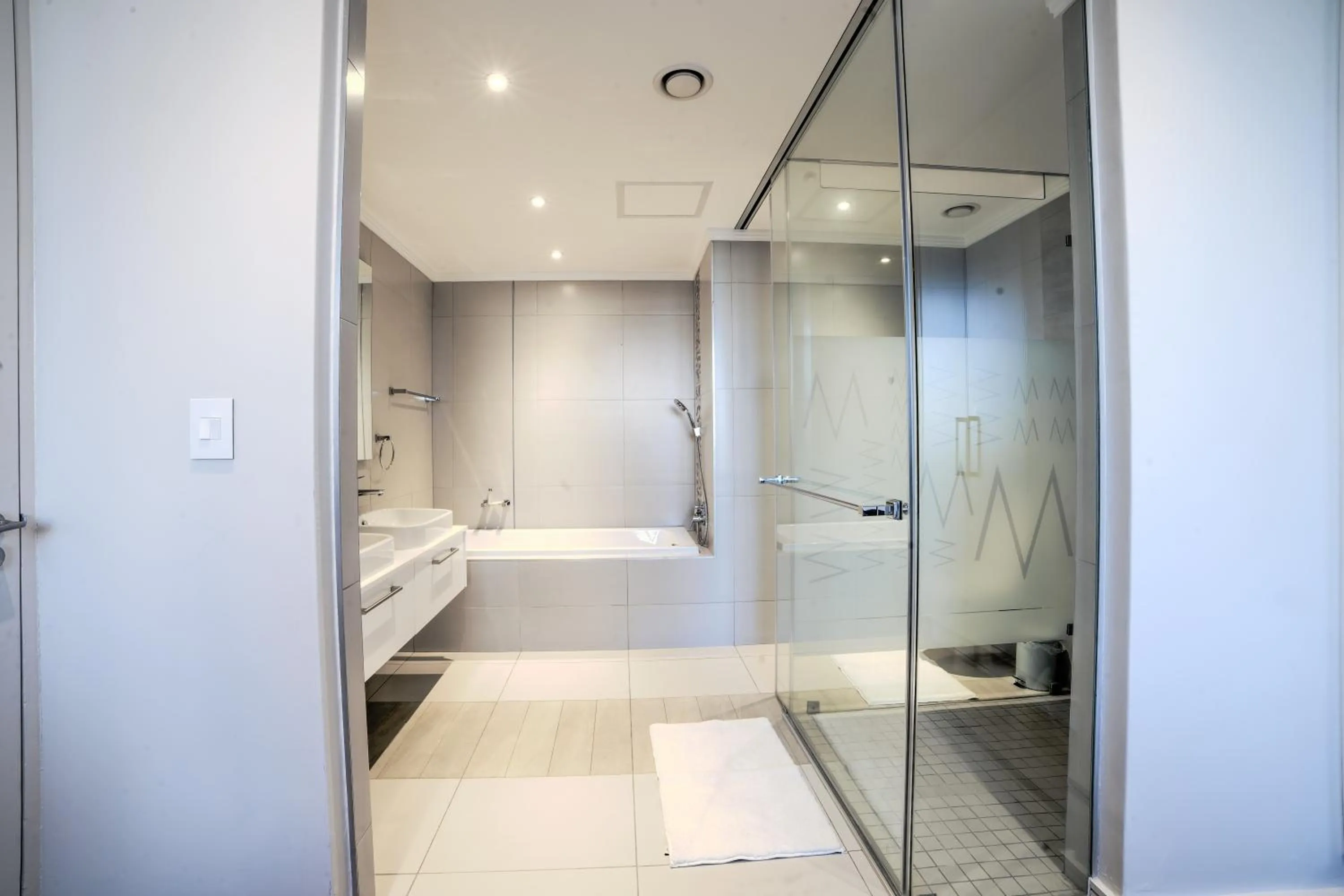 Masingita Towers Hotel and SPA