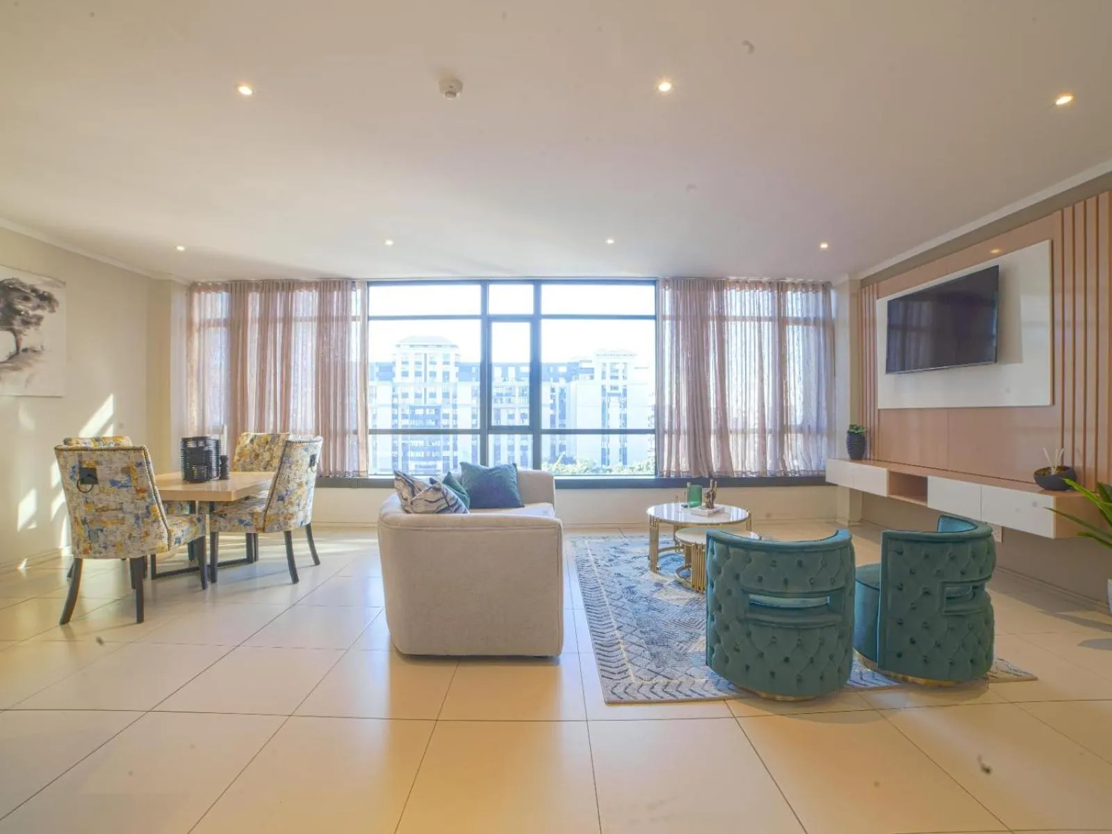 Photo of the whole room in Masingita Towers Hotel and SPA