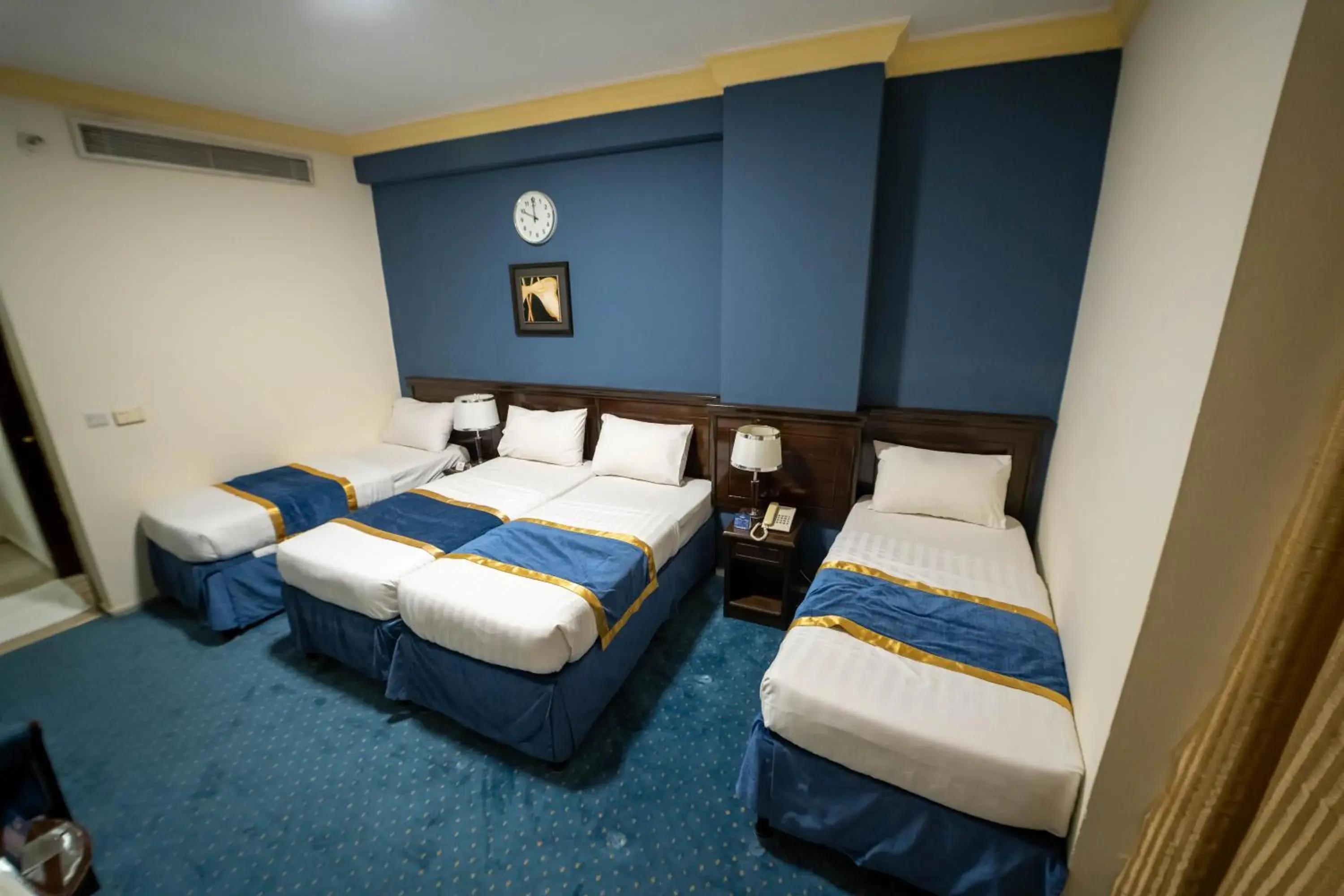 Family Room with Private Bathroom in Al Barakah Mawaddah Hotel Family Room with Private Bathroom in Al Barakah Mawaddah Hotel