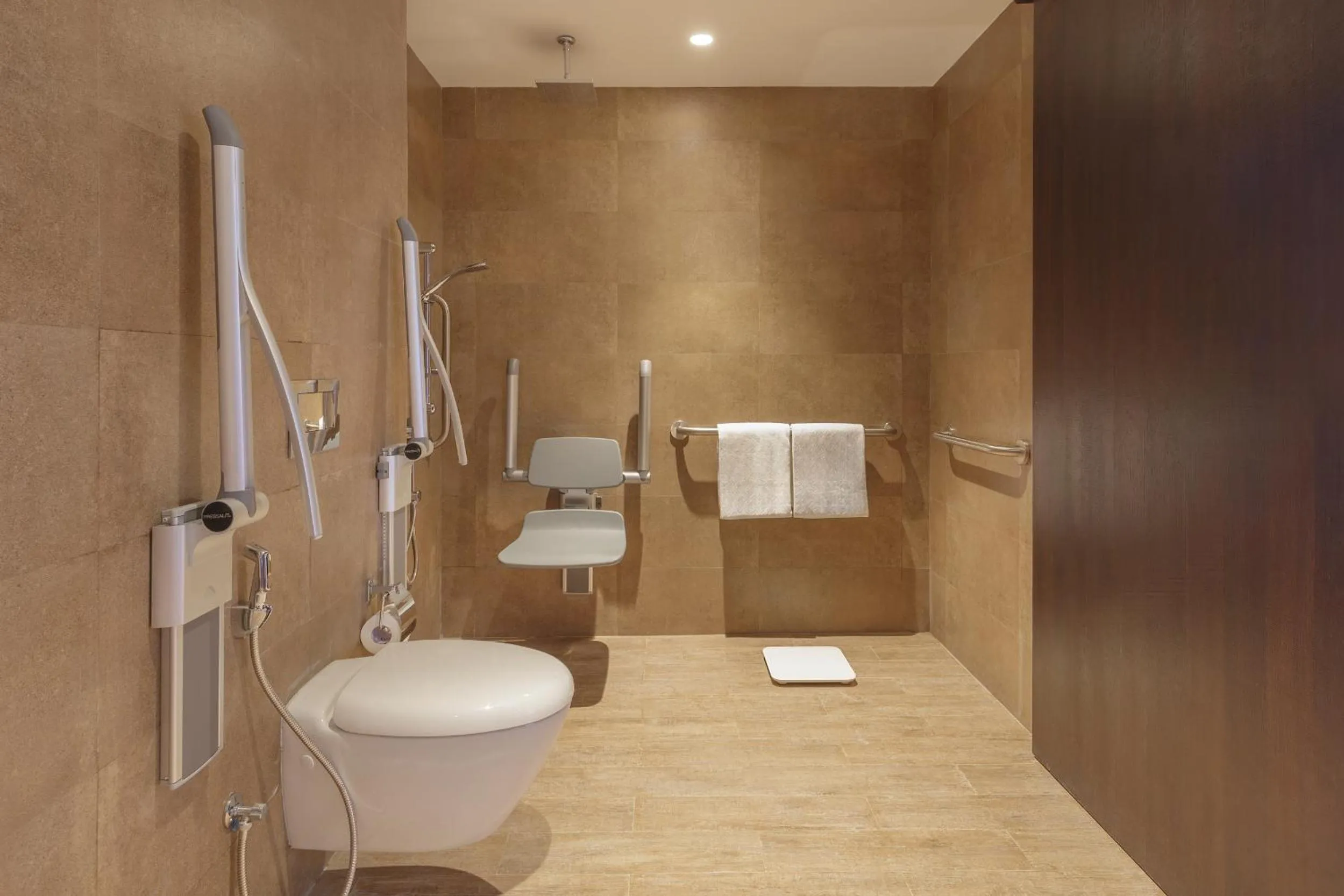 Toilet in Dusit Princess Kathmandu