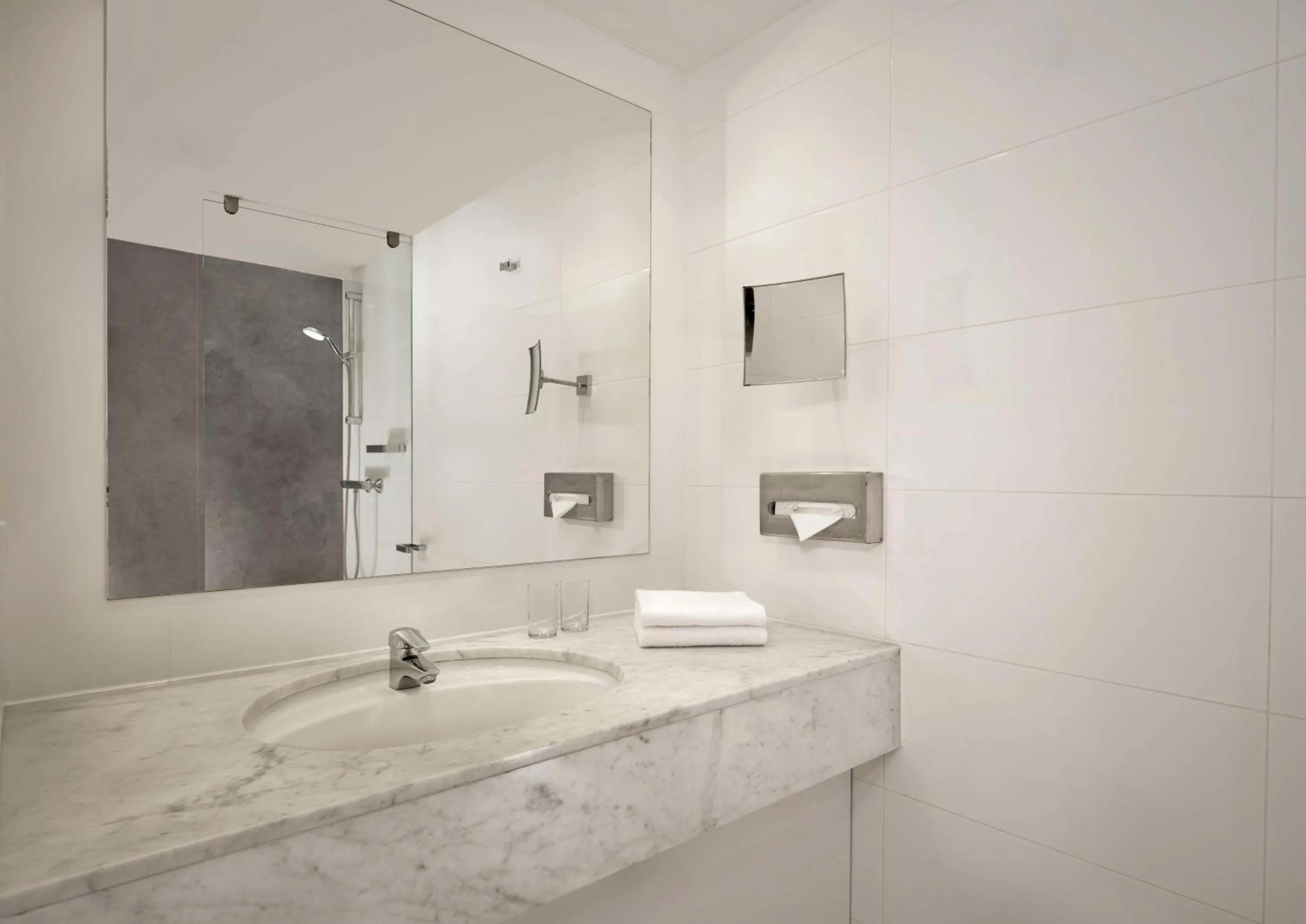 Bathroom in Park Plaza Eindhoven