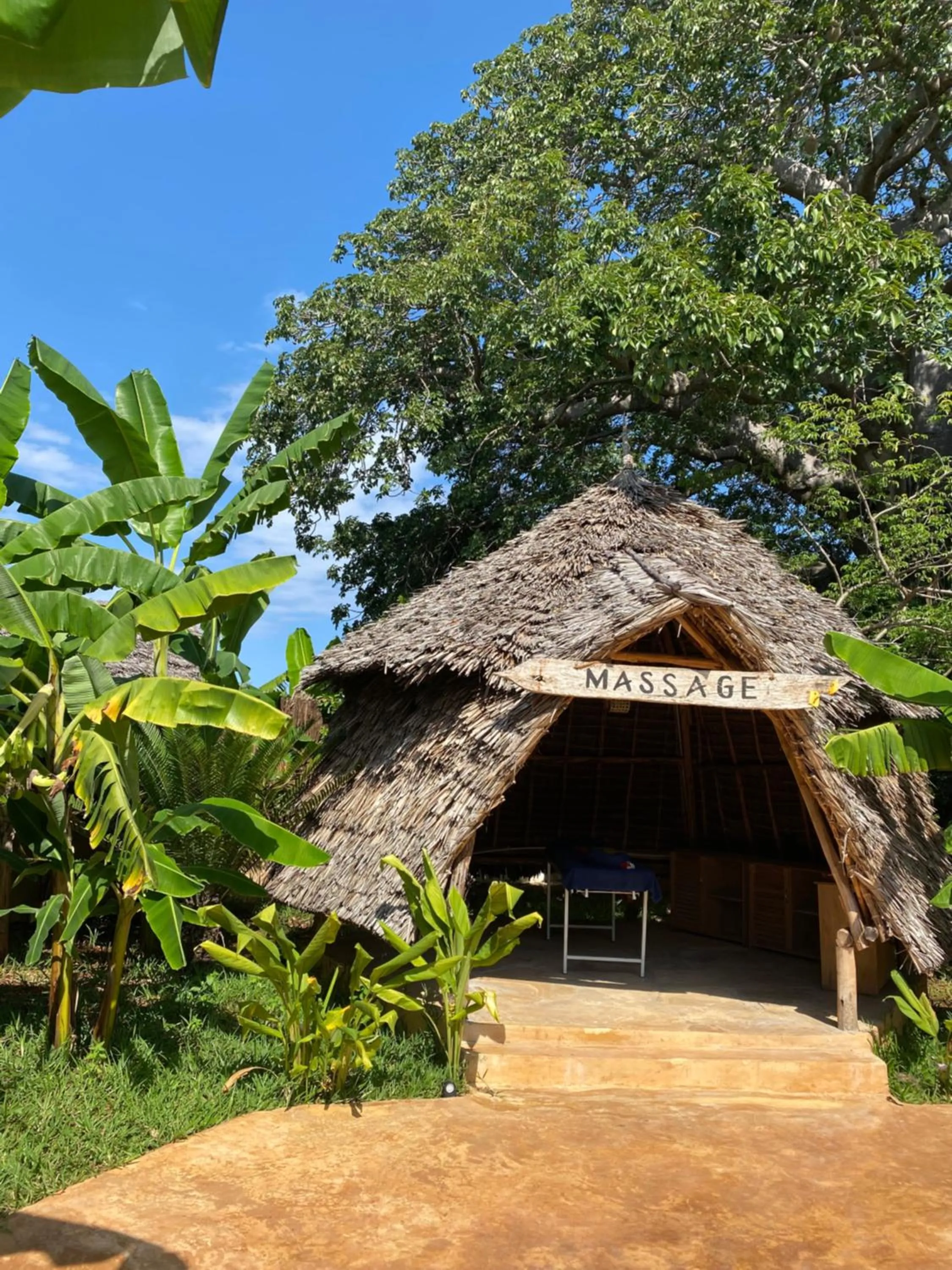 Massage in Baobab Africa Lodge Zanzibar