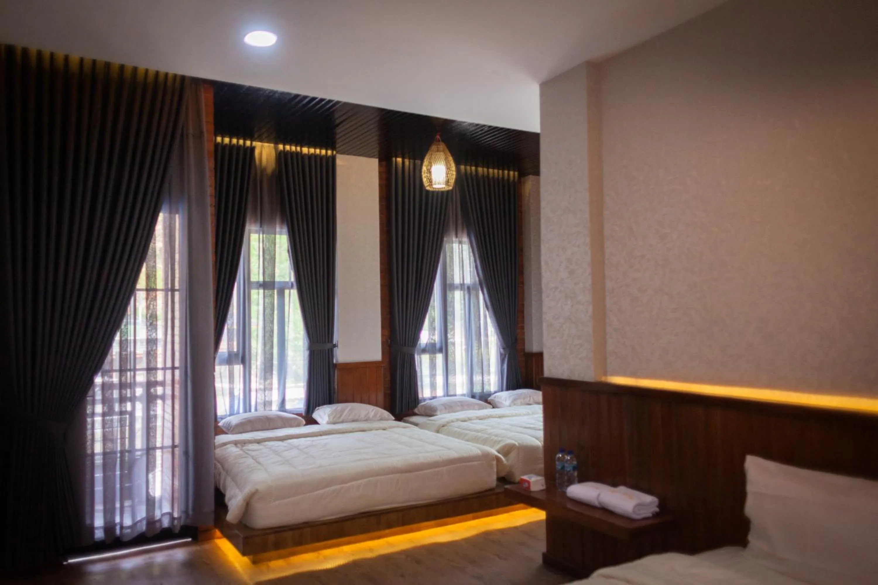 Bed in Pariban Hotel