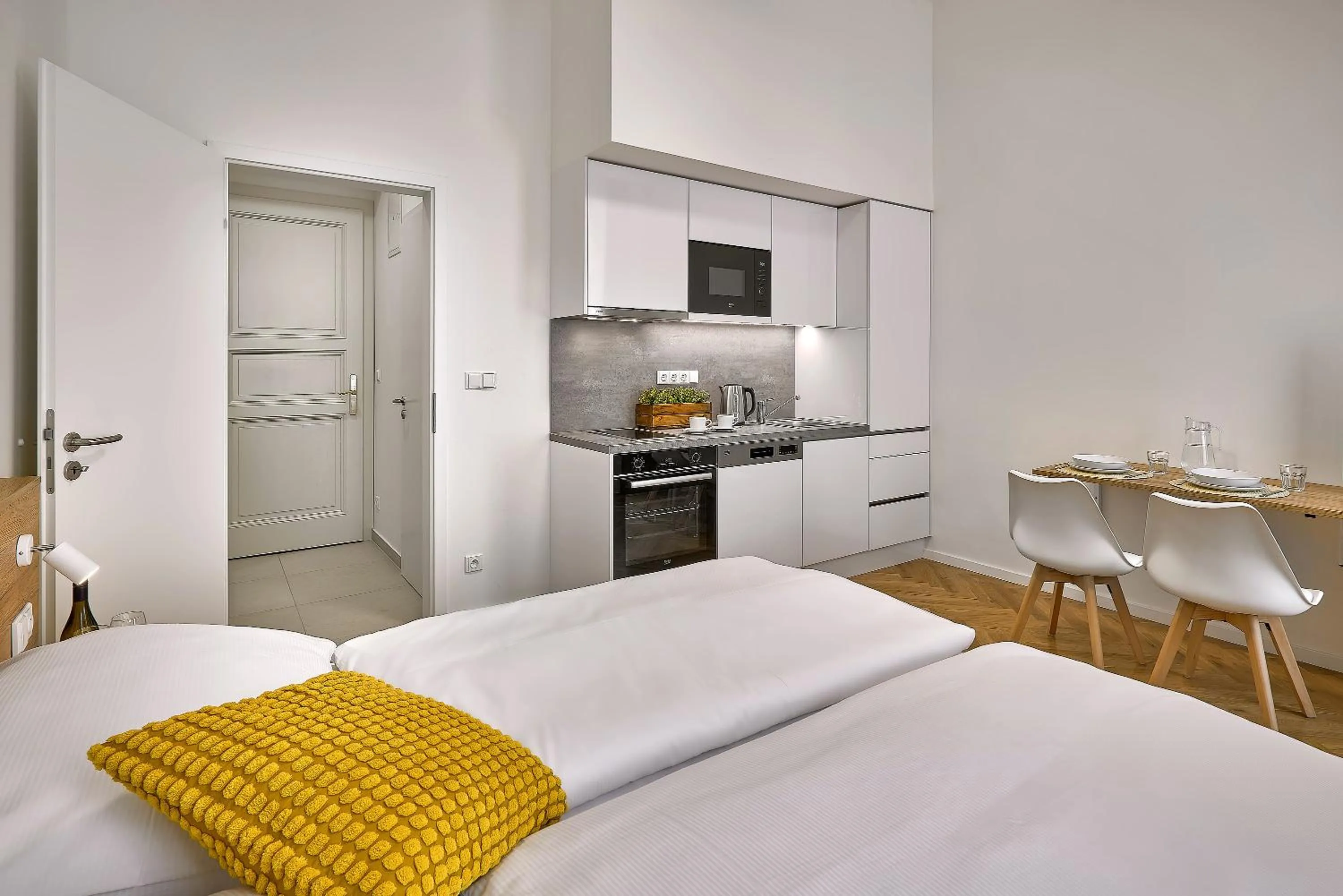 Bed in DownTown Suites Rubesova