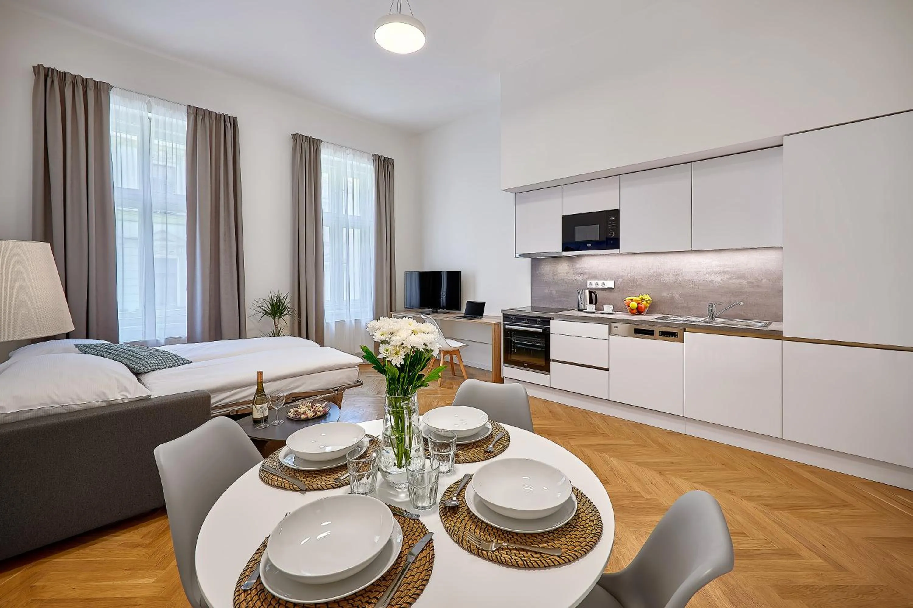 Bed in DownTown Suites Rubesova