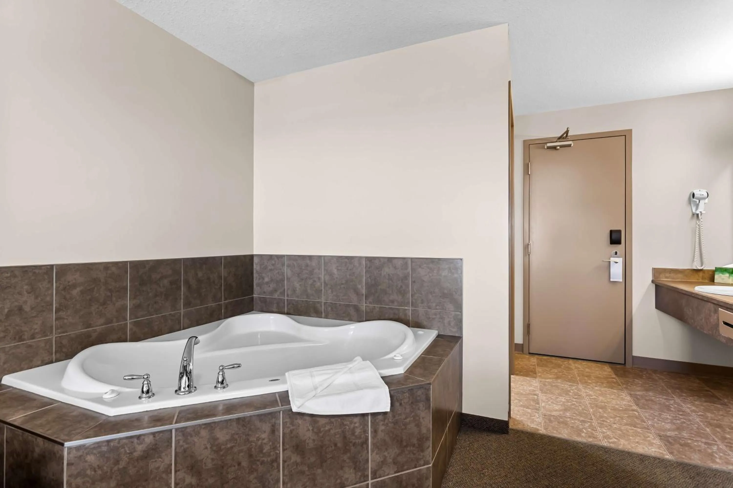 Photo of the whole room in SureStay Hotel by Best Western Bassano