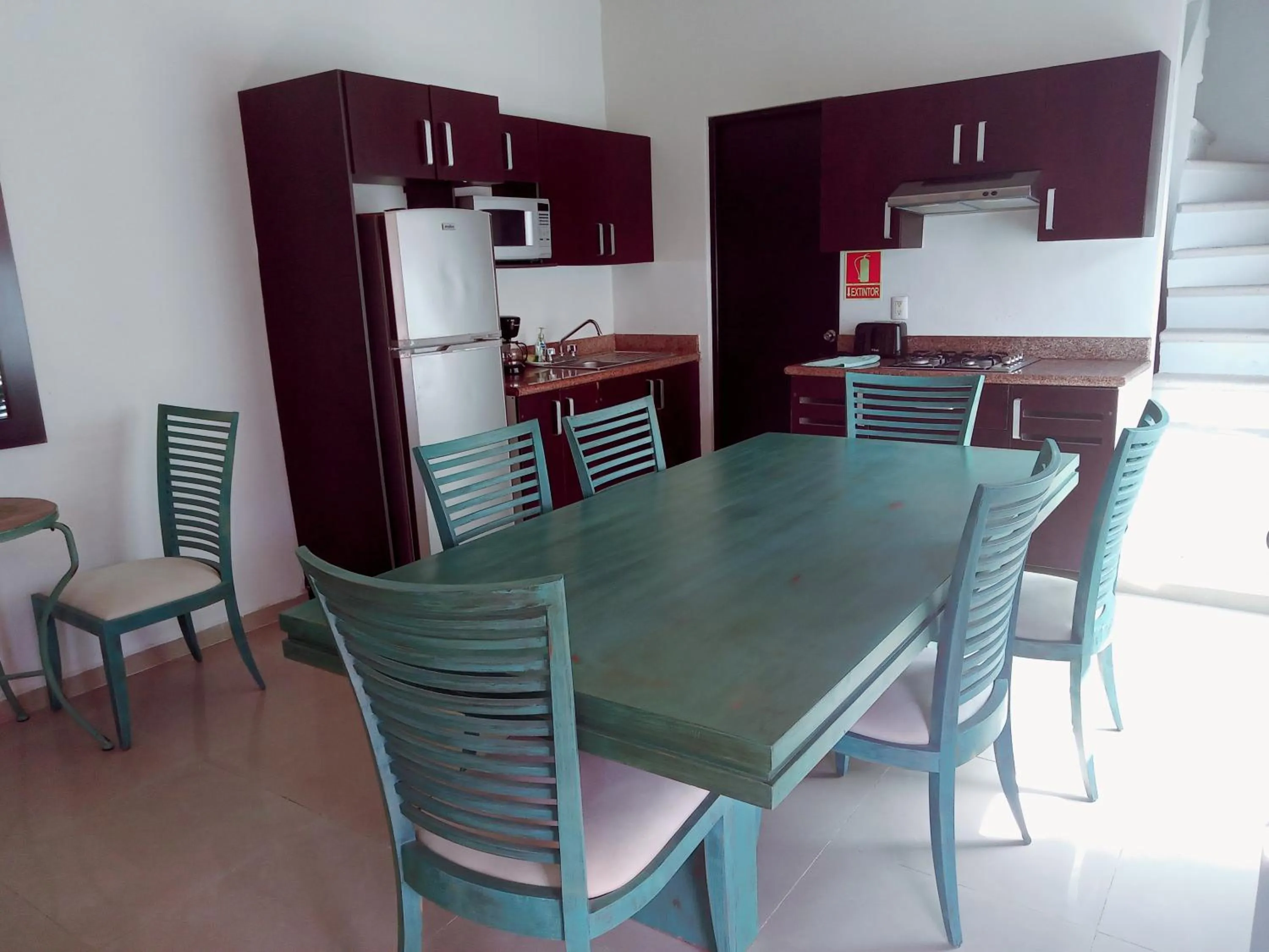 Kitchen or kitchenette in Villas Akalan