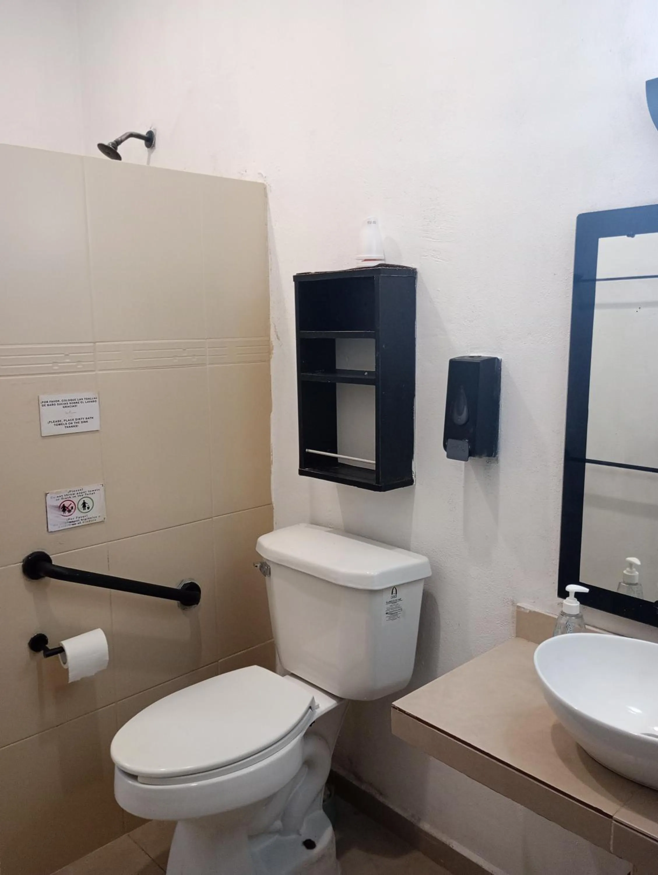 Bathroom in Villas Akalan