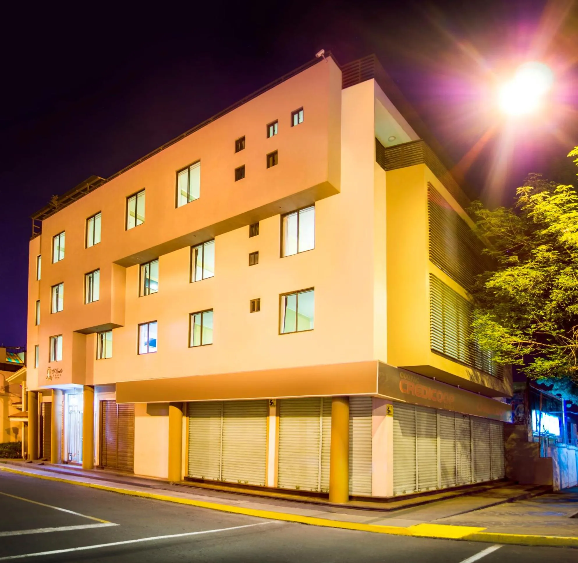 Property building in Hotel D'Carlo Class