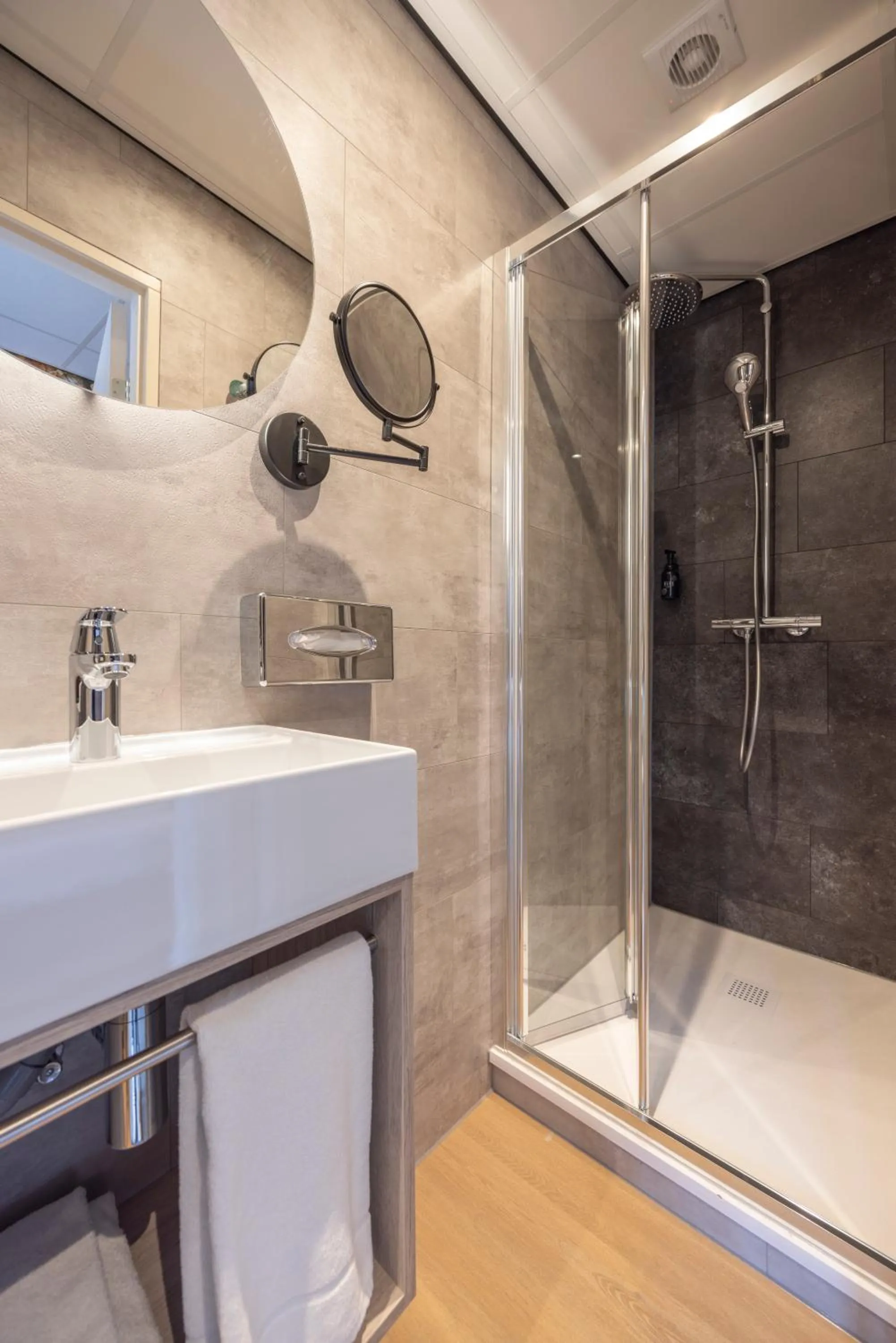 Shower in Fletcher Hotel Apeldoorn