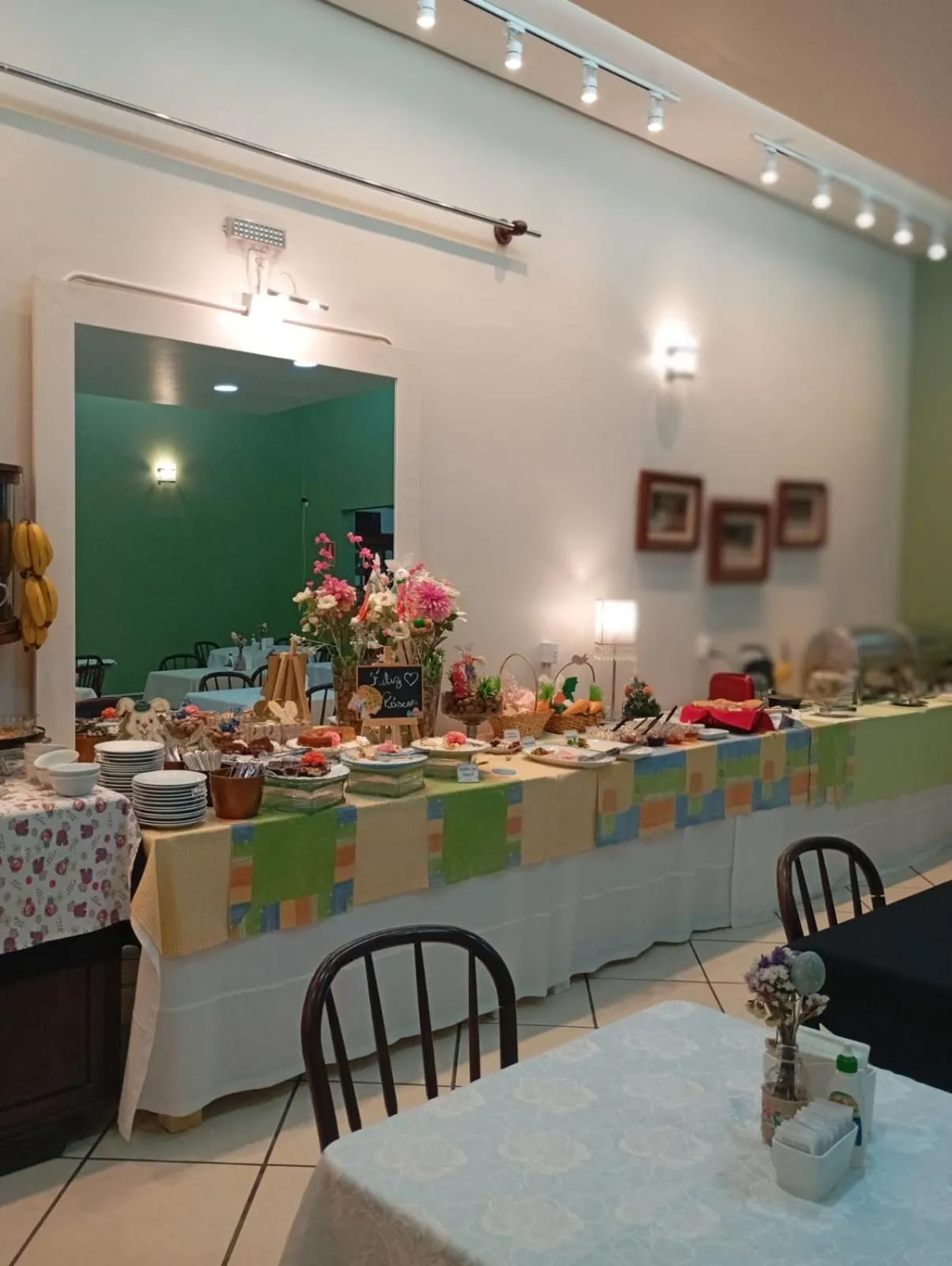 Breakfast in Germanias Blumen Hotel