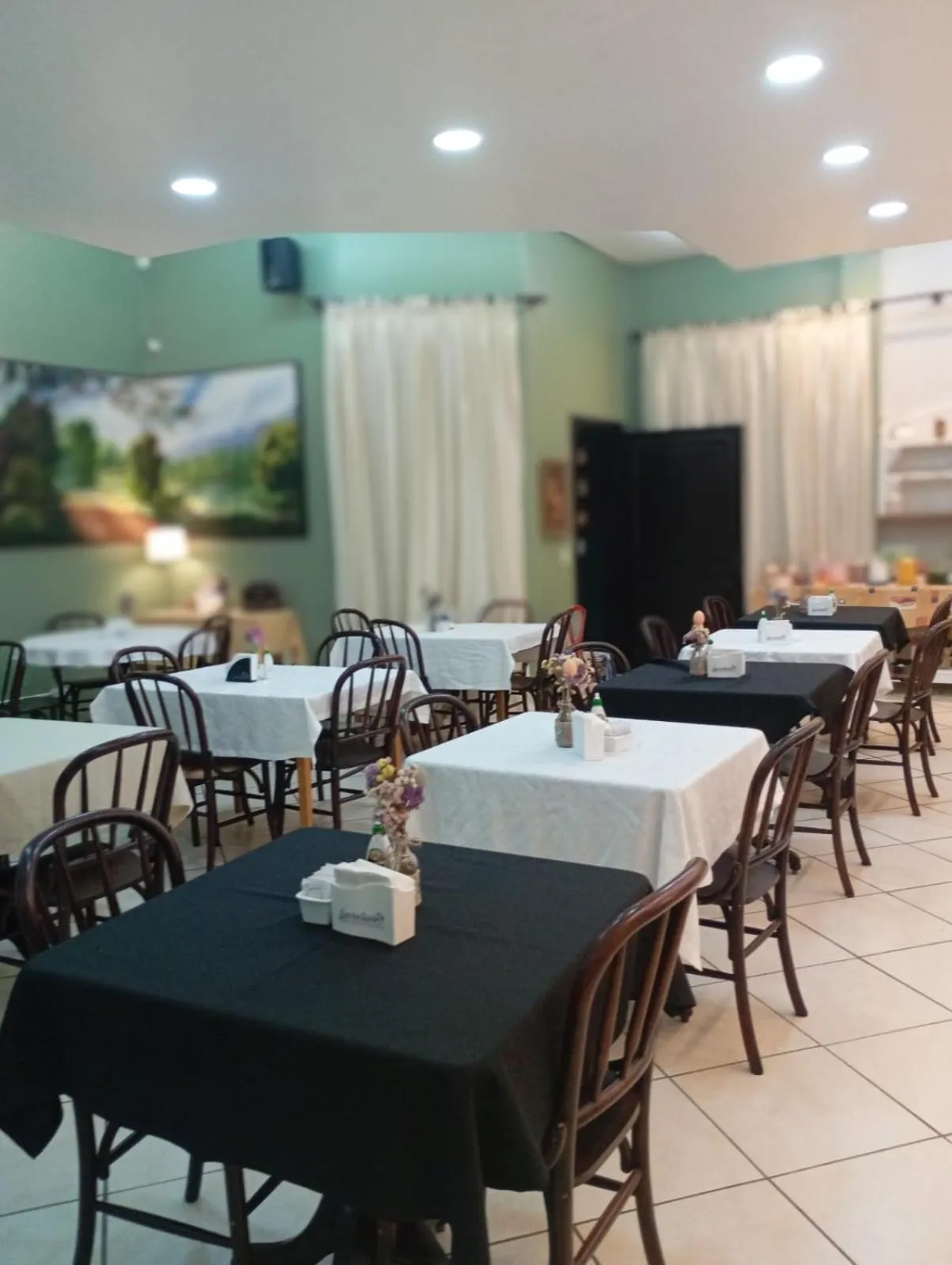 Breakfast in Germanias Blumen Hotel