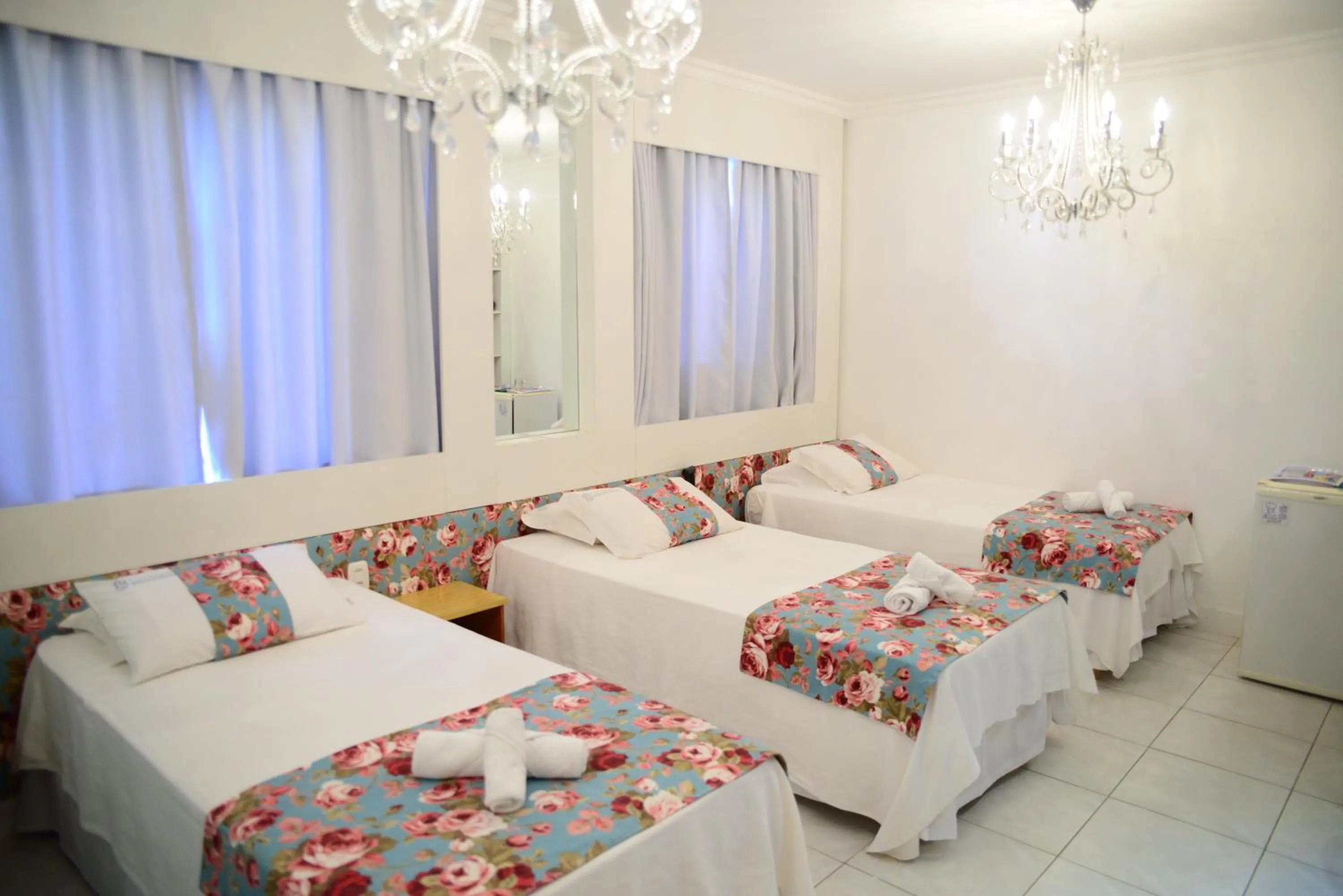 Bed in Germanias Blumen Hotel