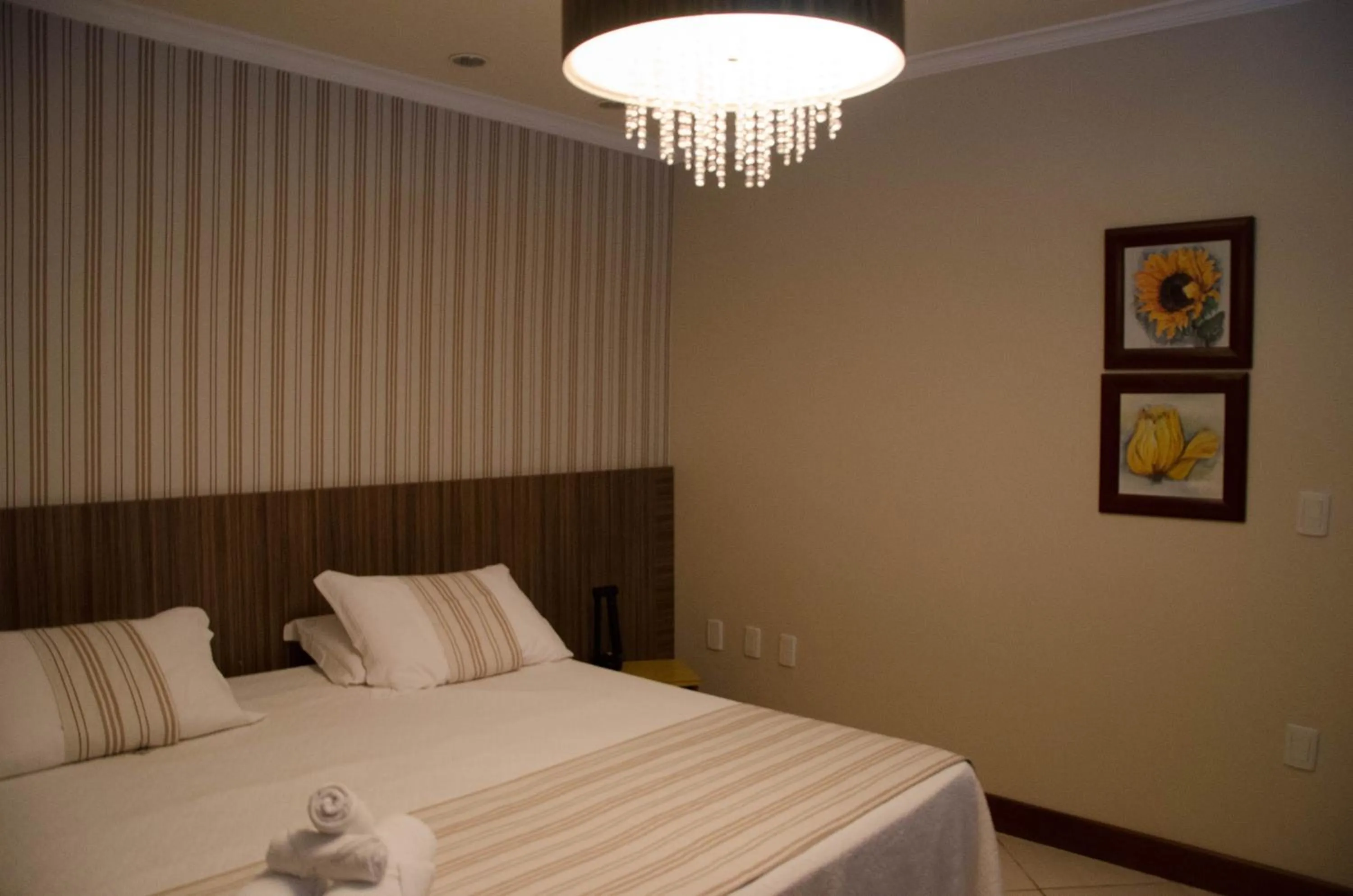 Bed in Germanias Blumen Hotel