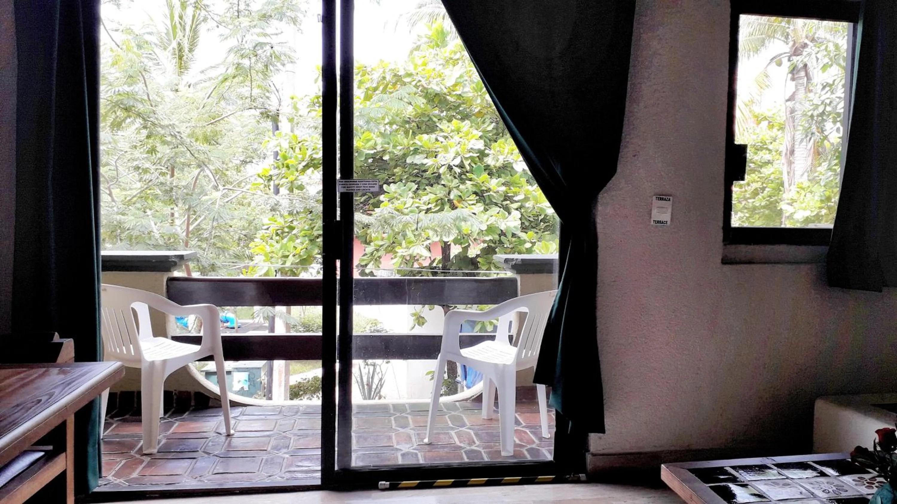 Balcony/Terrace in Solimar Inn Suites