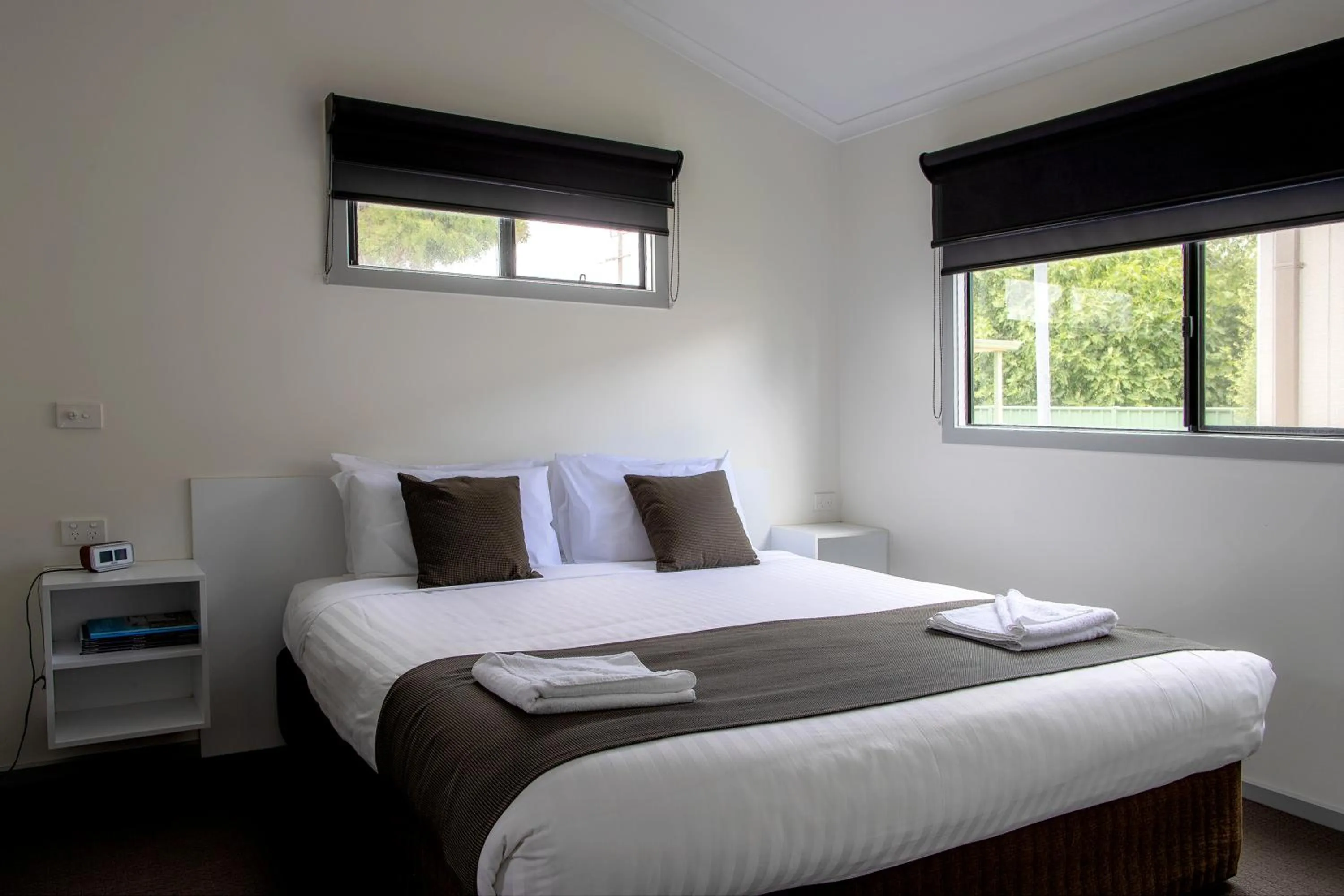 Bedroom, Bed in BIG4 Ingenia Holidays Inverloch