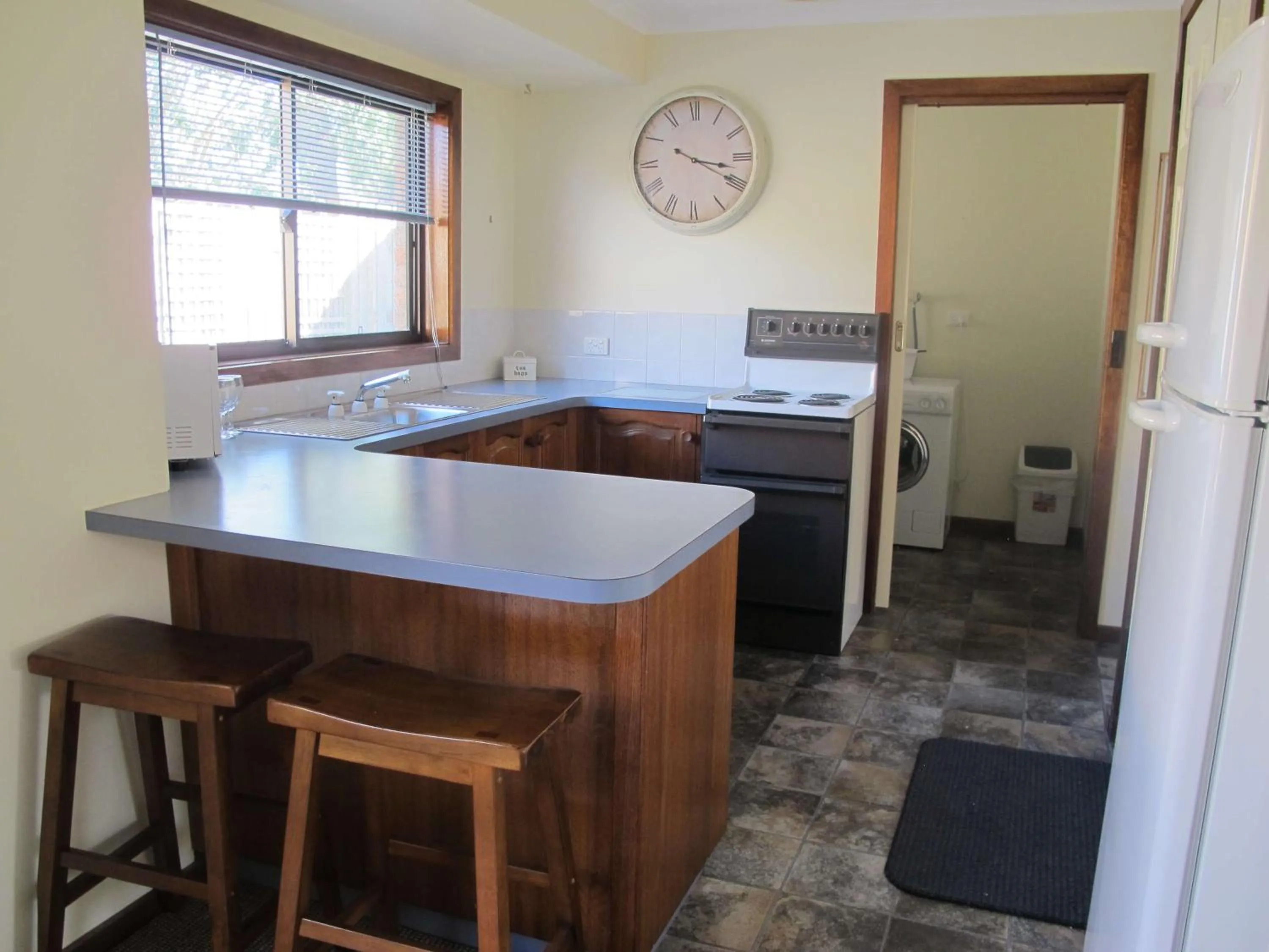 Kitchen or kitchenette in BIG4 Ingenia Holidays Inverloch