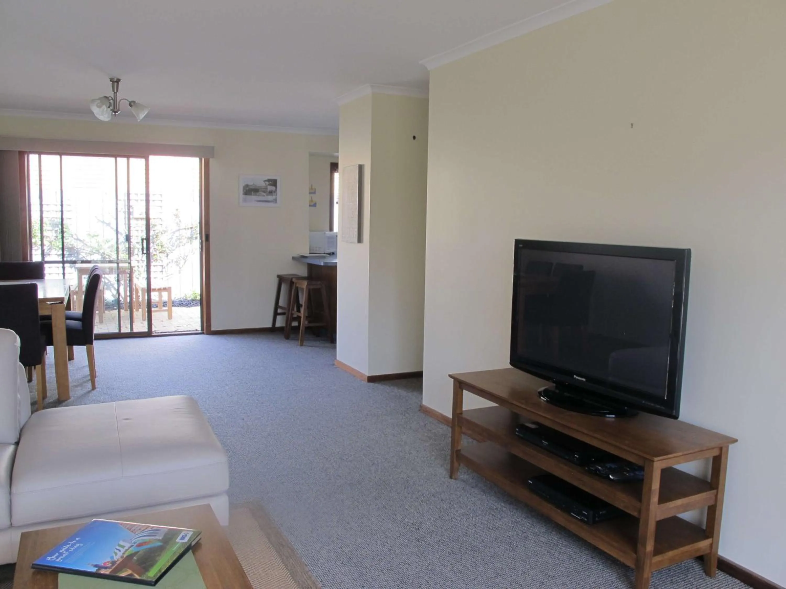 Living room in BIG4 Ingenia Holidays Inverloch