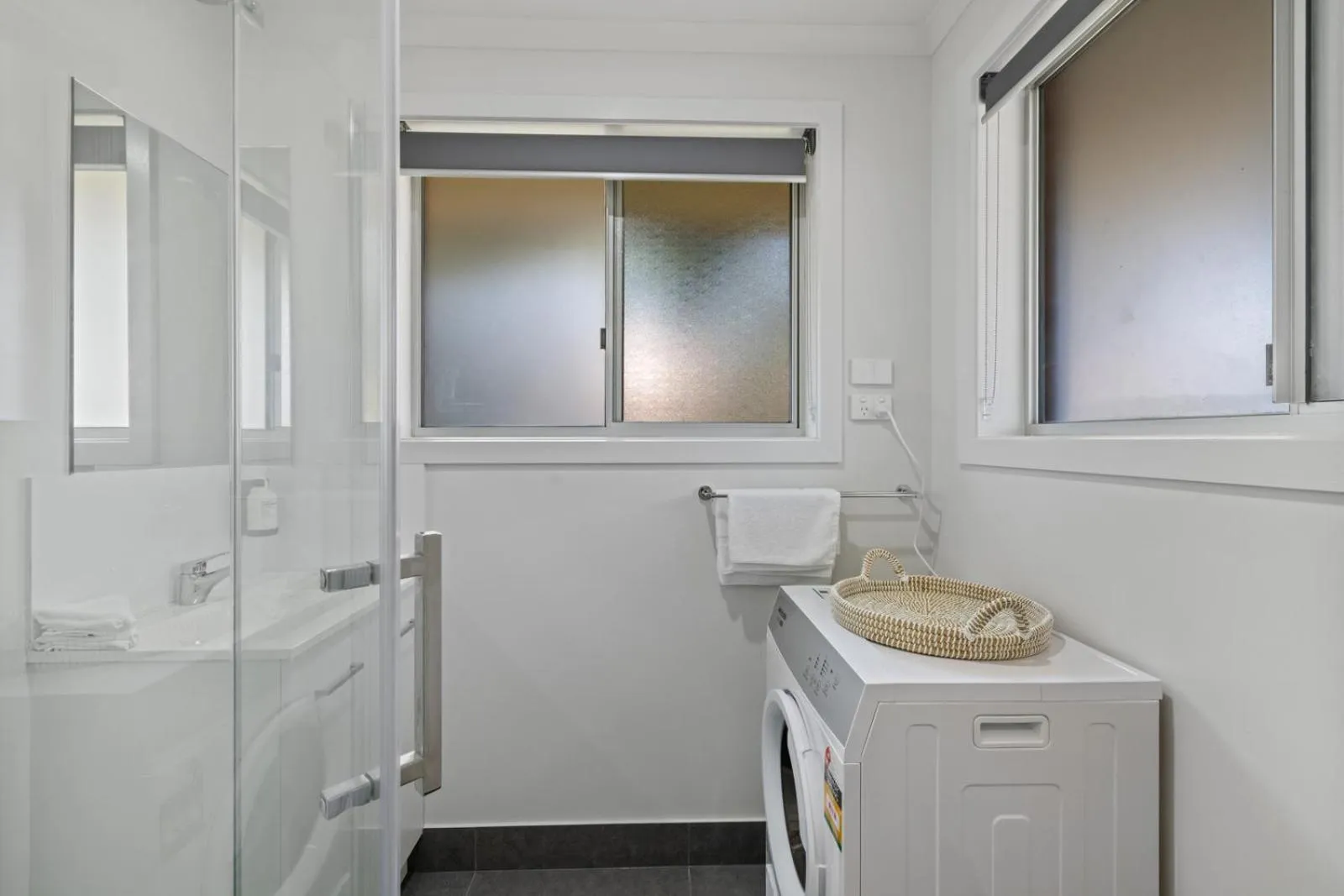 washing machine in BIG4 Ingenia Holidays Inverloch