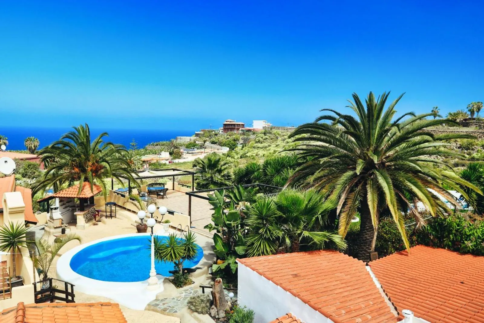 Property building in Finca Vino Tinto 1